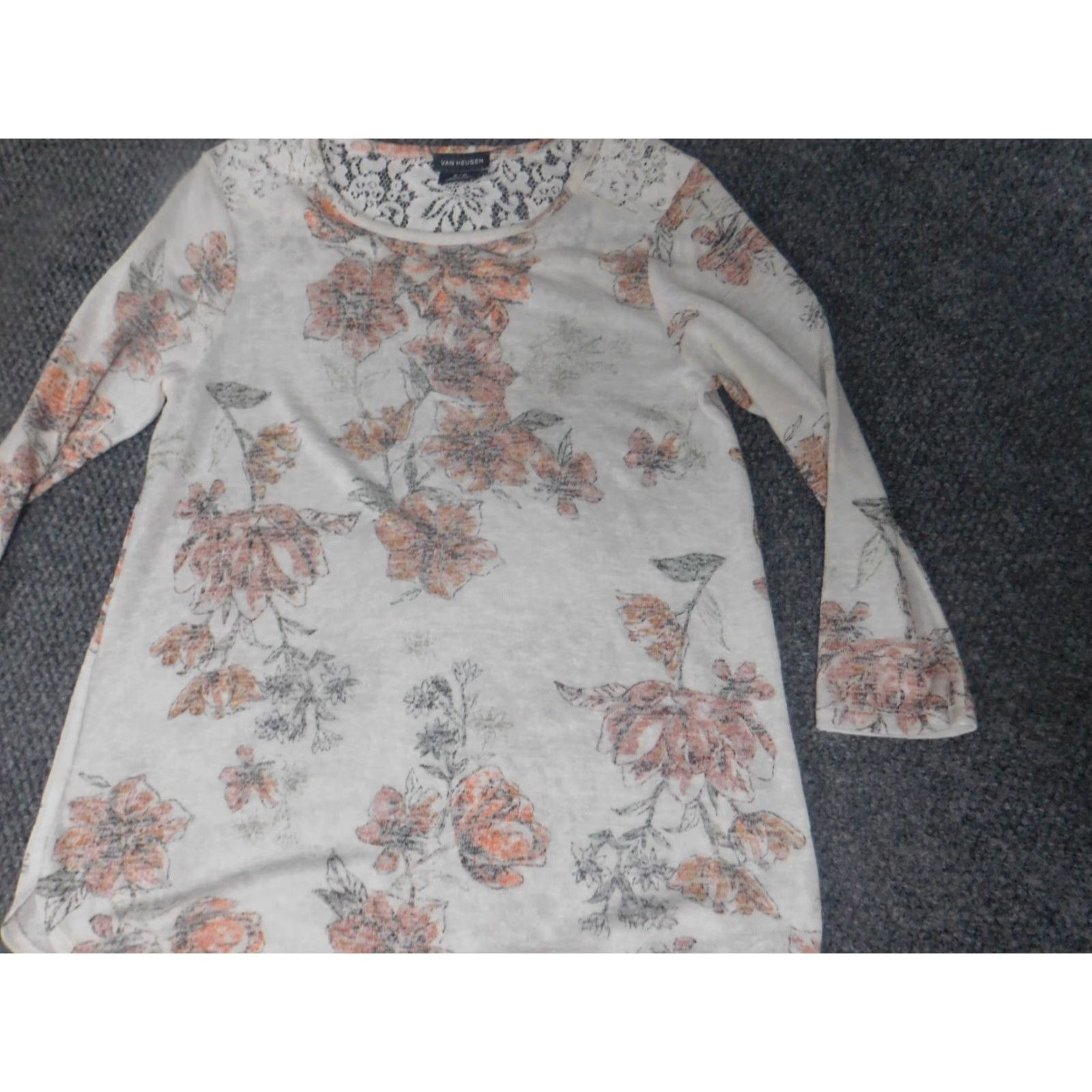 Van Heusen Van Huesen Womens Blouse Small White Floral pullover Size S / US 4 / IT 40 - 4 Thumbnail