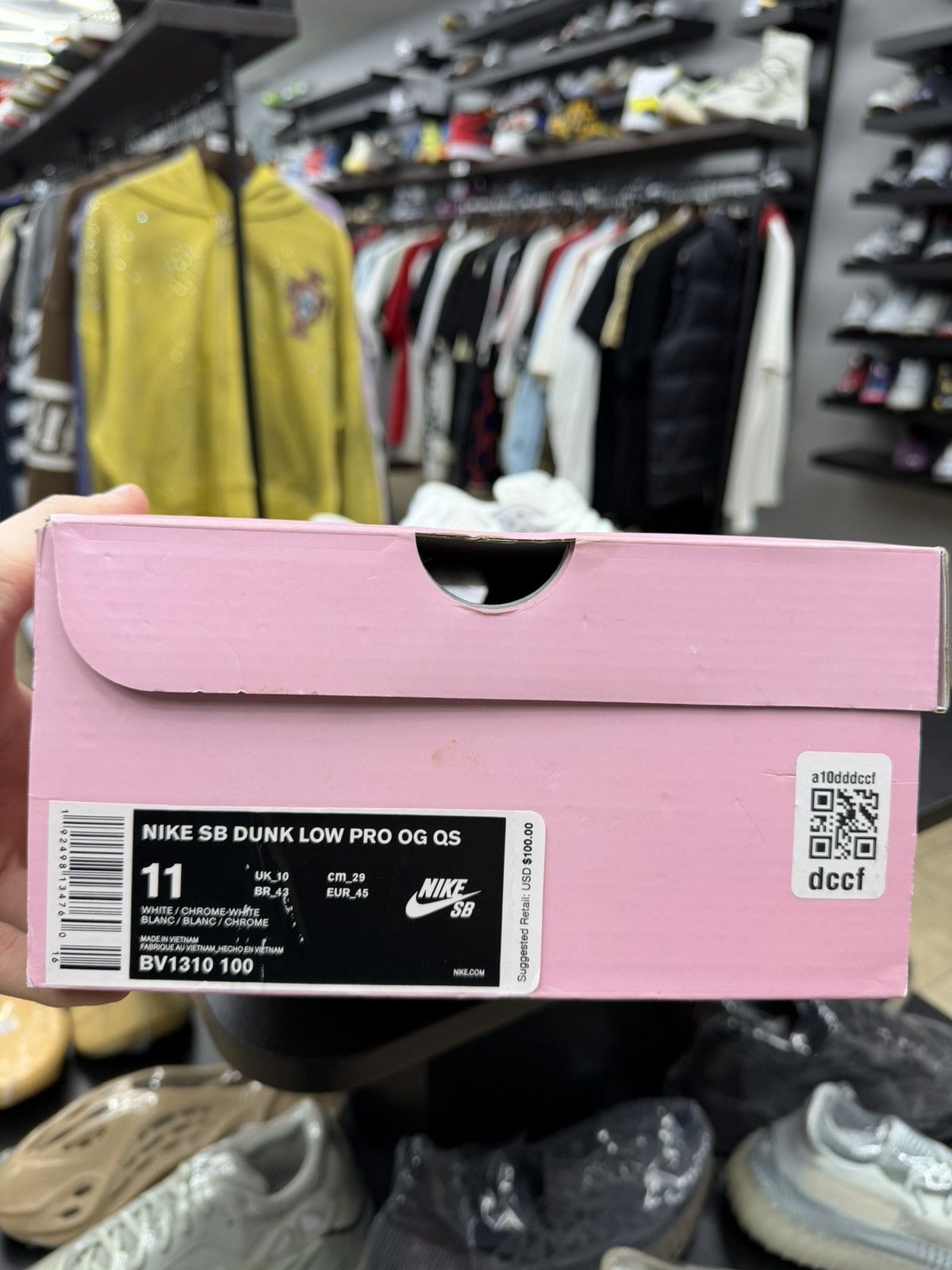 Diamond Supply Co. × Nike Size 11 - Nike SB Dunk Low Diamond Supply Co White Tiffany Size US 11 / EU 44 - 10 Thumbnail