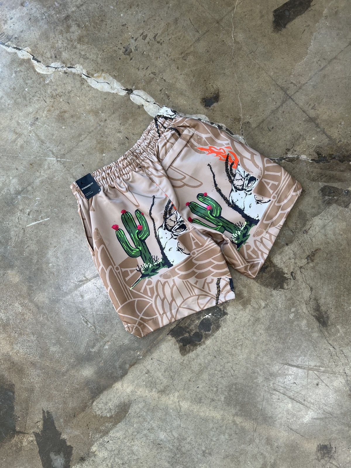 Jordan Brand × Travis Scott Travis Scott Cactus Jack Jordan Shorts Sz. Medium Size US 32 / EU 48 - 4 Thumbnail