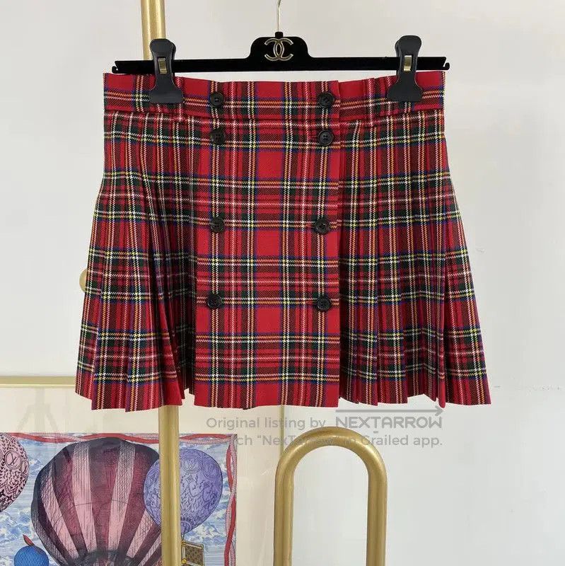 Miu Miu Miu Miu Red Plaid Wool Pleated Skirt . Size 23" - 1 Thumbnail