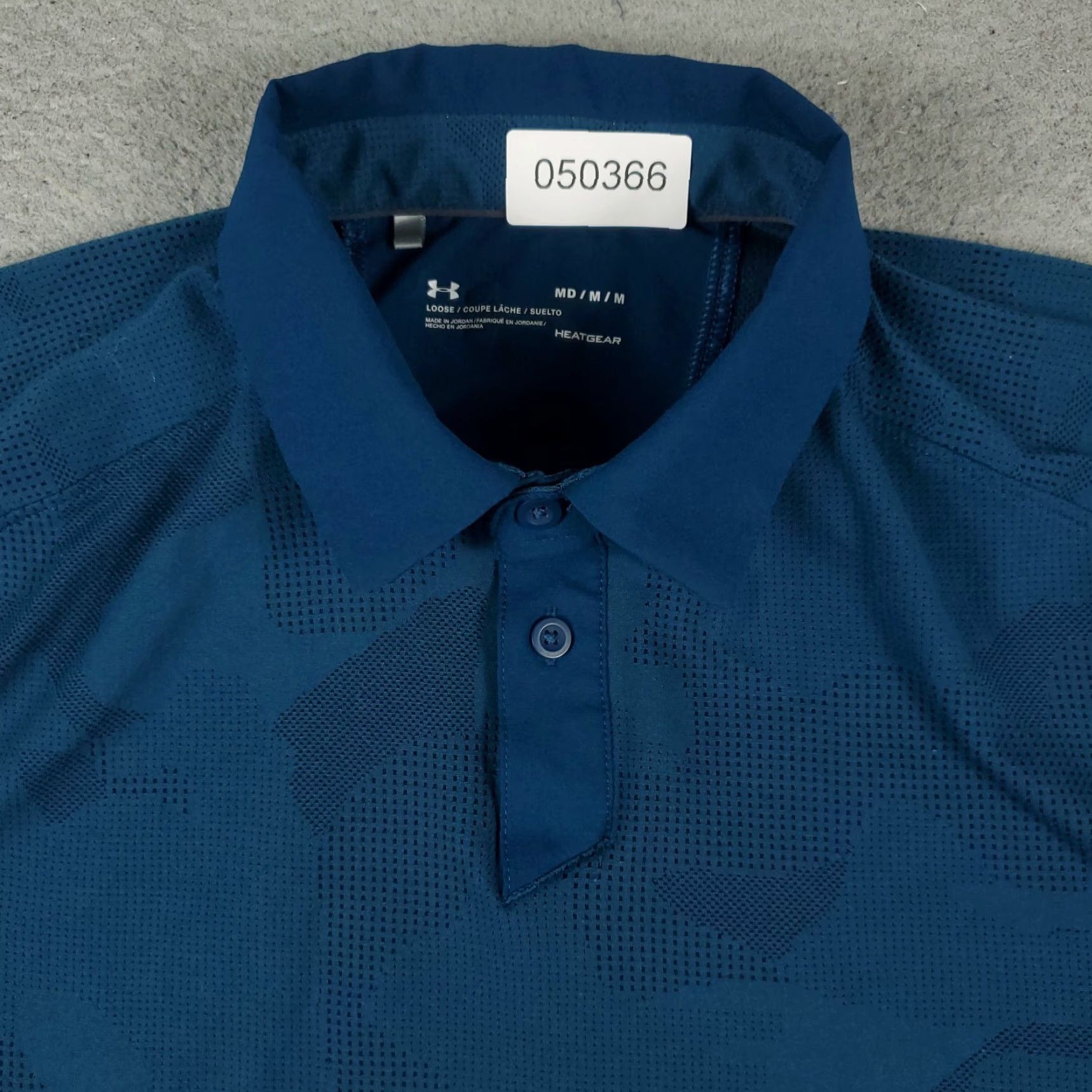 Under Armour Under Armour Polo Shirt Mens Size Medium Blue Camouflage Short Sleeve Polo Shirt Mens Blue Camouflage Short Sleeve Under Armour Size US M / EU 48-50 / 2 - 2 Thumbnail