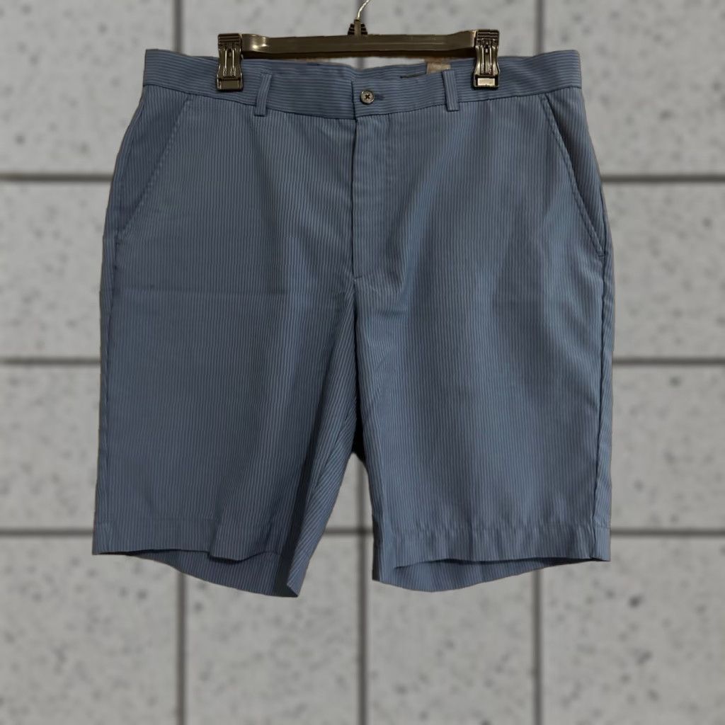 Vintage GREG NORMAN Blue striped Short Golf Shorts 36 Men Light Comfortable Chino 🔥🔥 Size US 36 / EU 52 - 1 Thumbnail