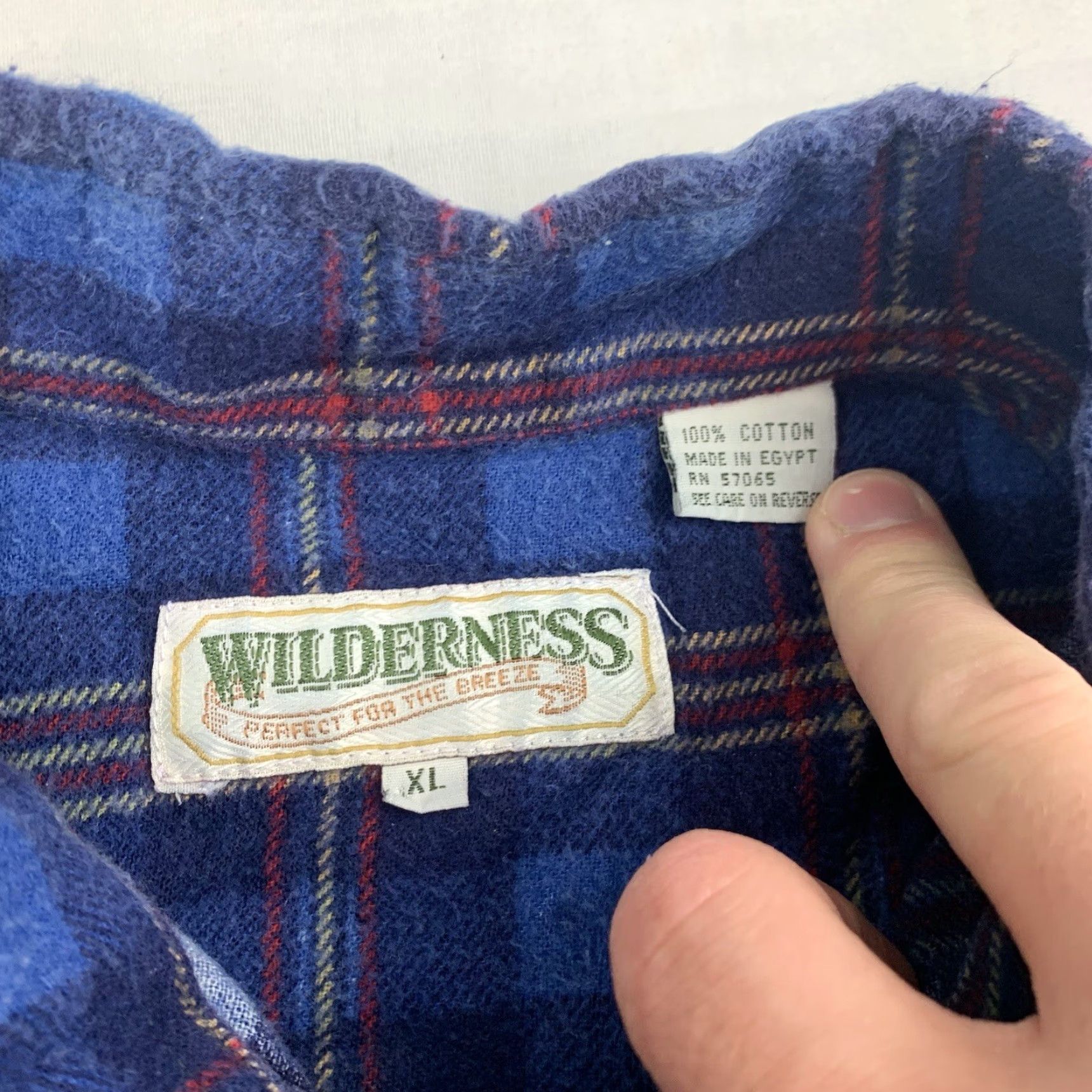 Vintage VINTAGE Wilderness Button-Down Shirt Adult XL Blue Plaid 90s Outdoors Shirt Size US XL / EU 56 / 4 - 3 Thumbnail