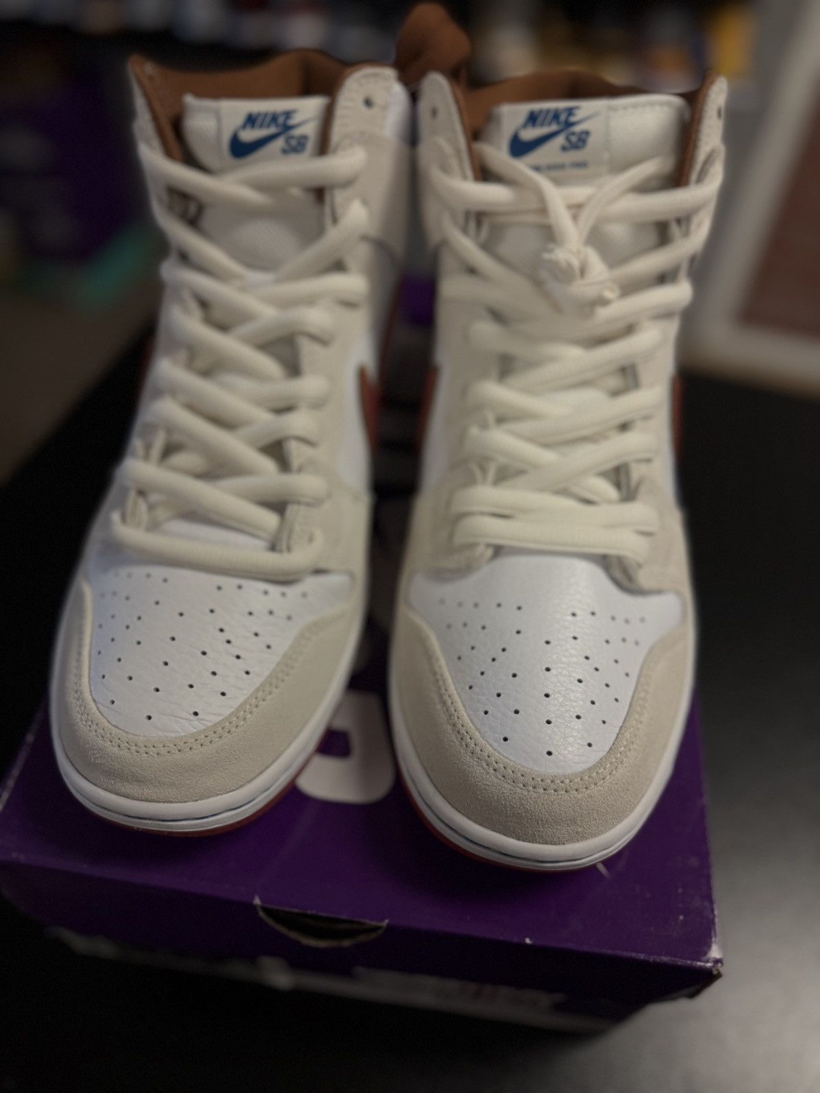 Nike Nike Dunk High Pro Sail Team Crimson 2020 SB CV9499-100 Size US 11 / EU 44 - 6 Thumbnail