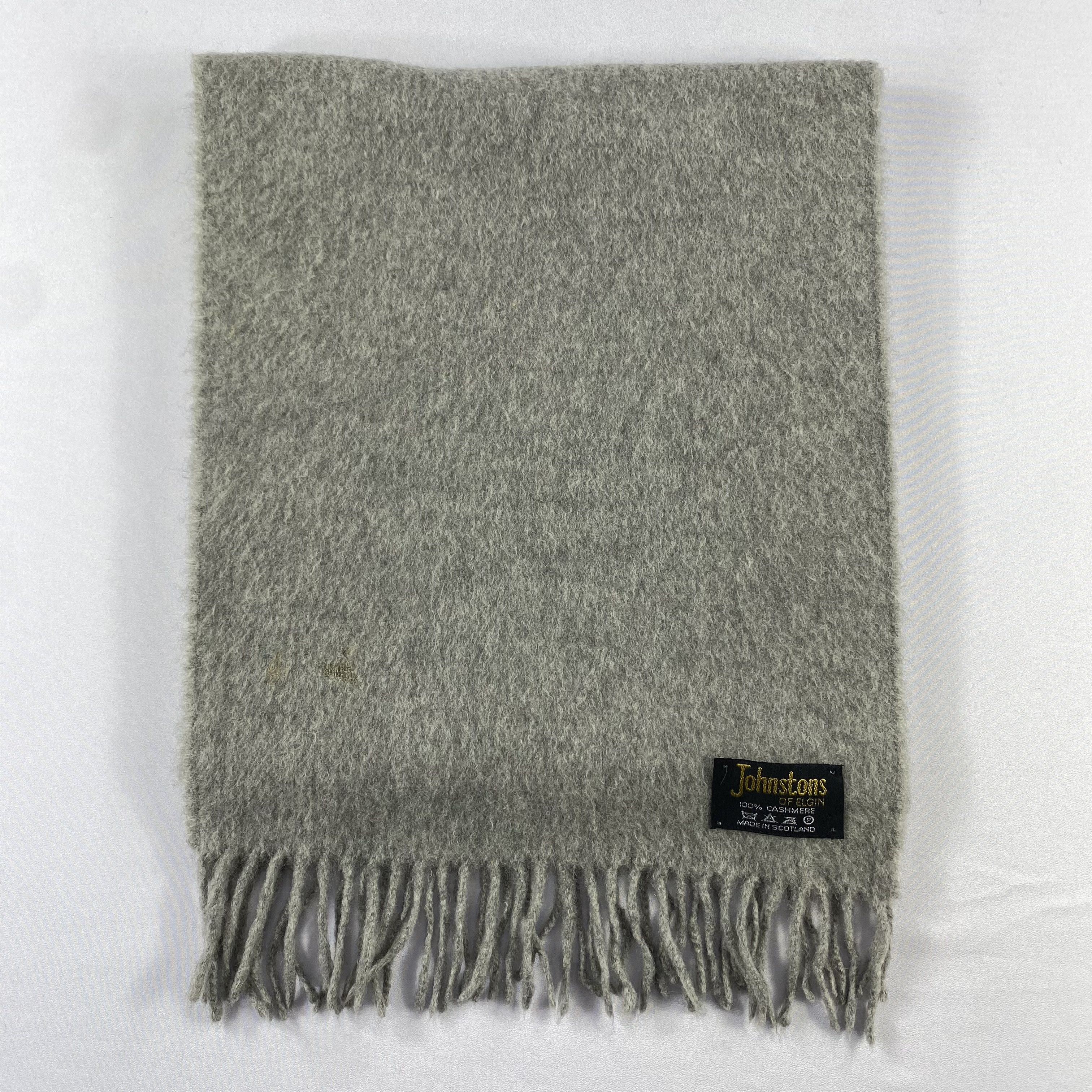 Johnstons Of Elgin Johnstons Of Elgin Plain Scarf Neck Wrap Cashmere Muffler Size ONE SIZE - 2 Thumbnail