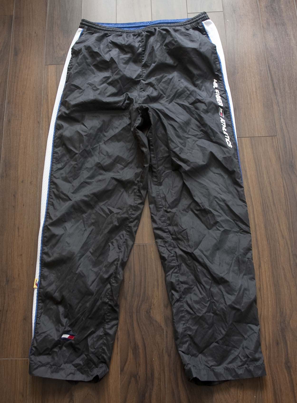Tommy Hilfiger × Vintage Tommy Hilfiger Athletics Pants Vintage Size XL / 36x30 Size US 36 / EU 52 - 1 Thumbnail