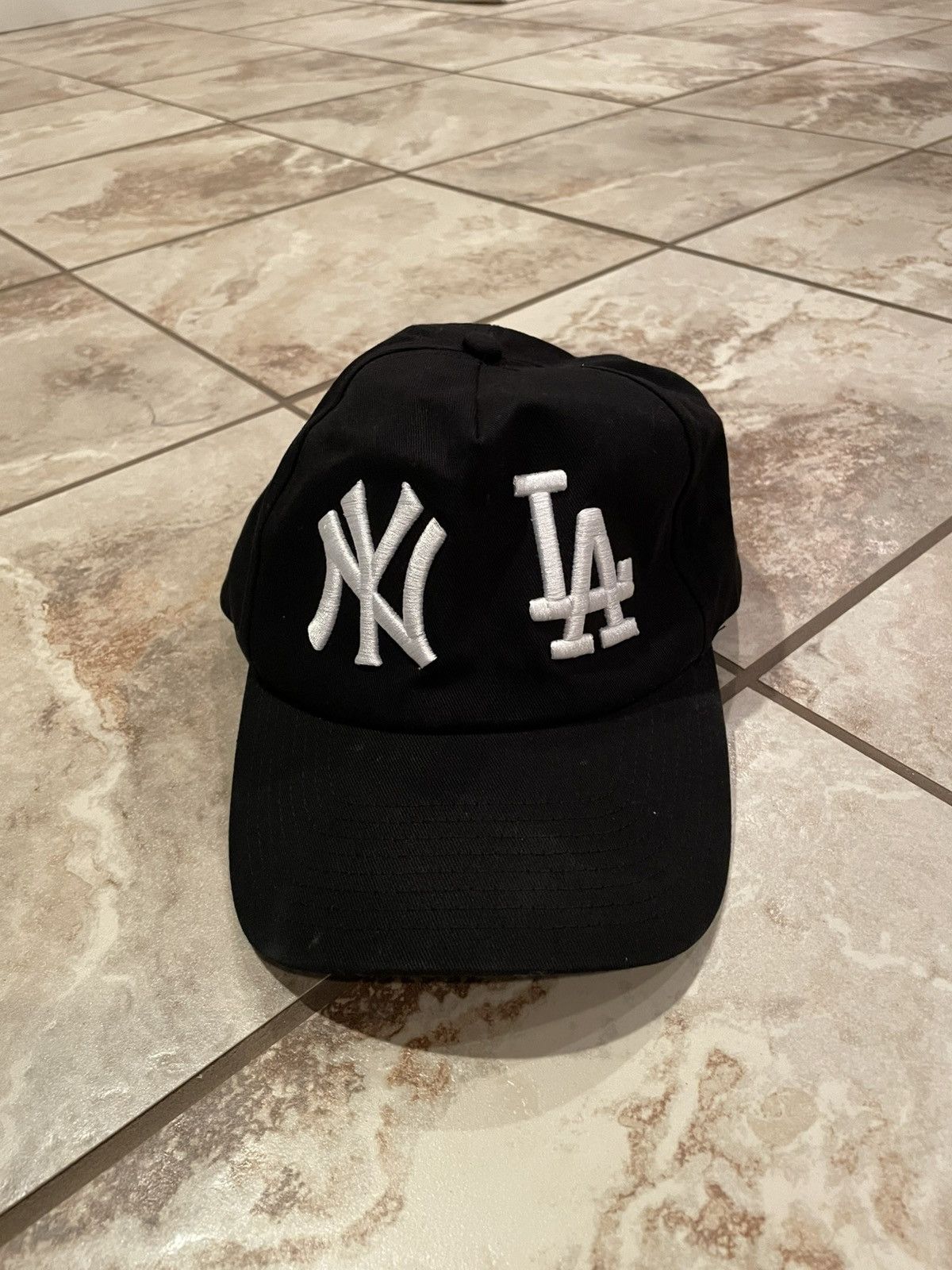 Ny La Holiday Hat | Grailed