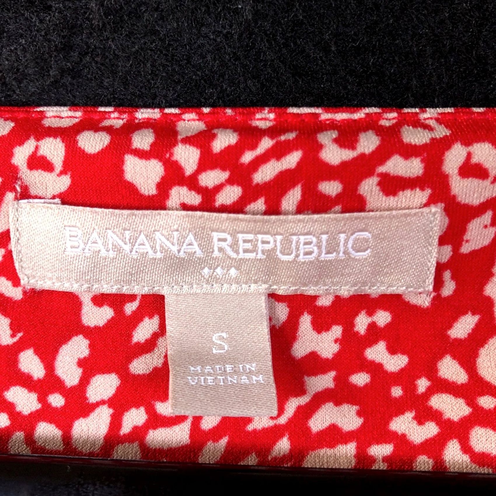 Banana Republic Banana Republic Womens Blouse Red Tan Short Sleeve Wrap Stretch Small Blouse Size S / US 4 / IT 40 - 6 Thumbnail
