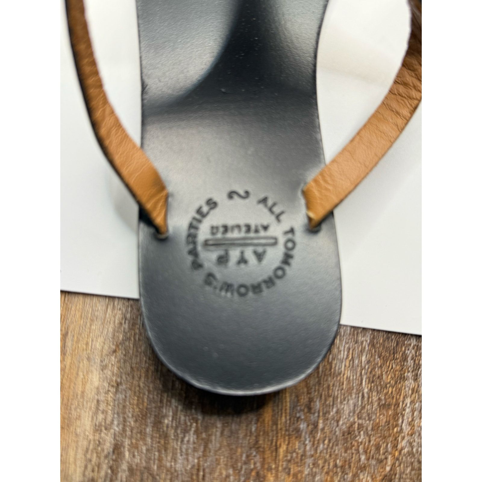 David Eden Italian Leather Thong Sandals Cuoio Patrizia size 37 Size US 6.5 / IT 36.5 - 4 Thumbnail