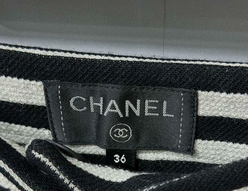 Chanel Chanel Black and white striped wide-leg trousers Size 24" / US 00 / IT 34 - 5 Thumbnail