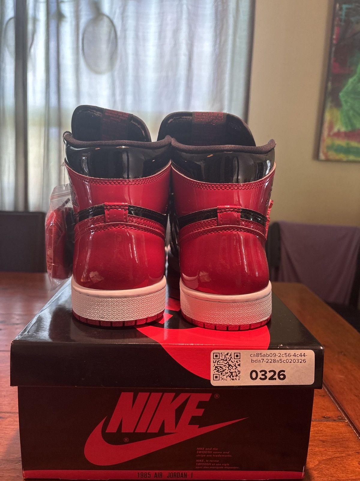 Jordan Brand Jordan 1 High OG Patent Bred Size US 9.5 / EU 42-43 - 4 Thumbnail
