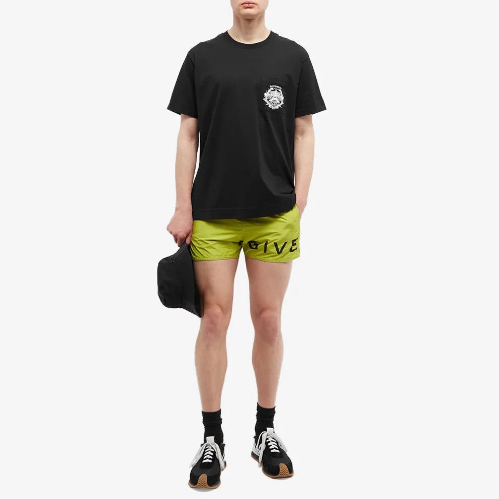 Givenchy o1loc1c0824 T-Shirt in Black Size US S / EU 44-46 / 1 - 4 Thumbnail