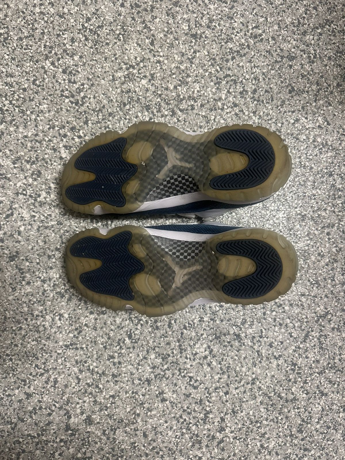 Jordan Brand Jordan 11 Low Snake Navy Size US 10.5 / EU 43-44 - 6 Thumbnail