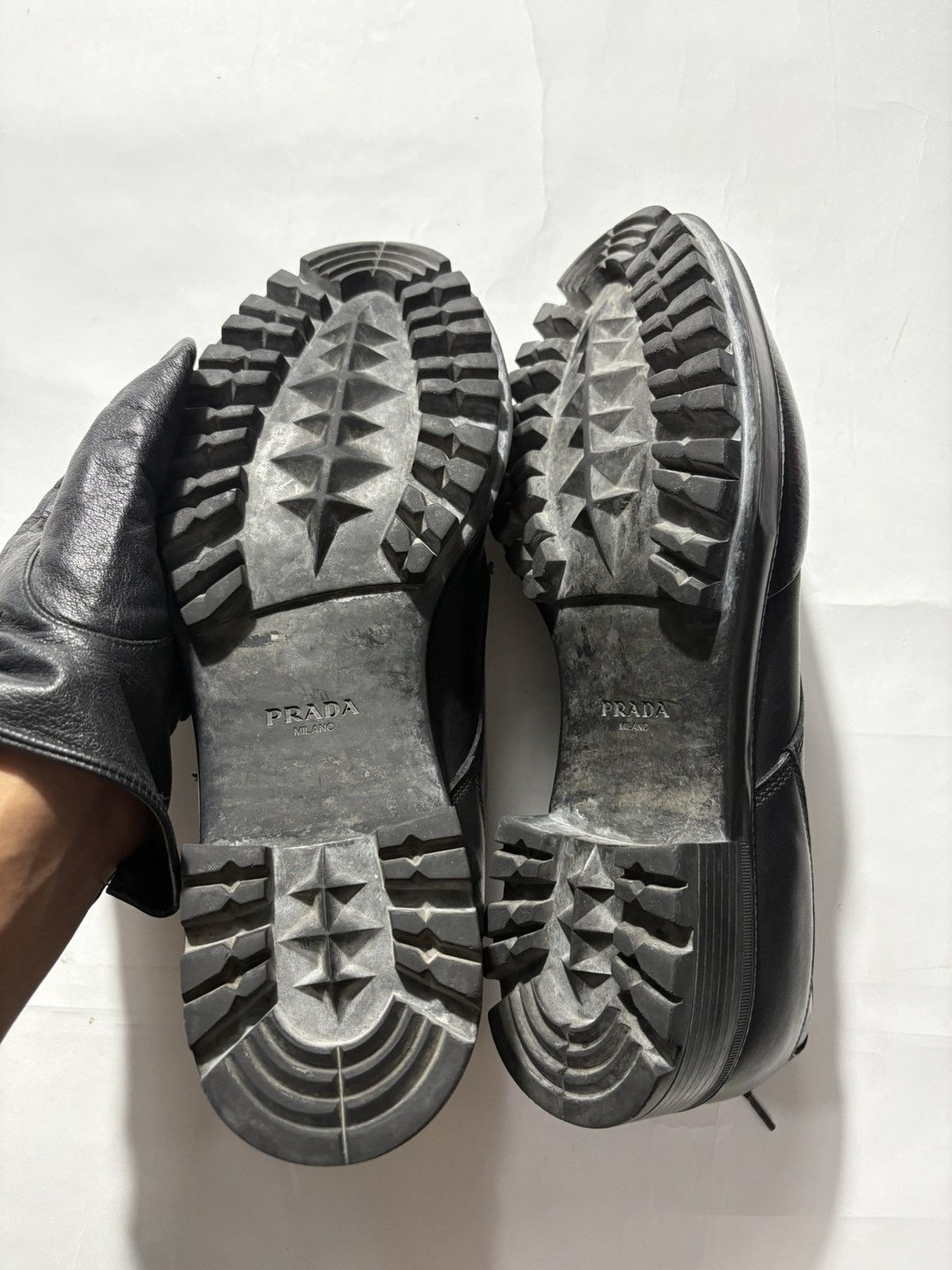 Prada PRADA BRUSHED LEATHER DERBY SHOES Size US 11 / EU 44 - 6 Thumbnail