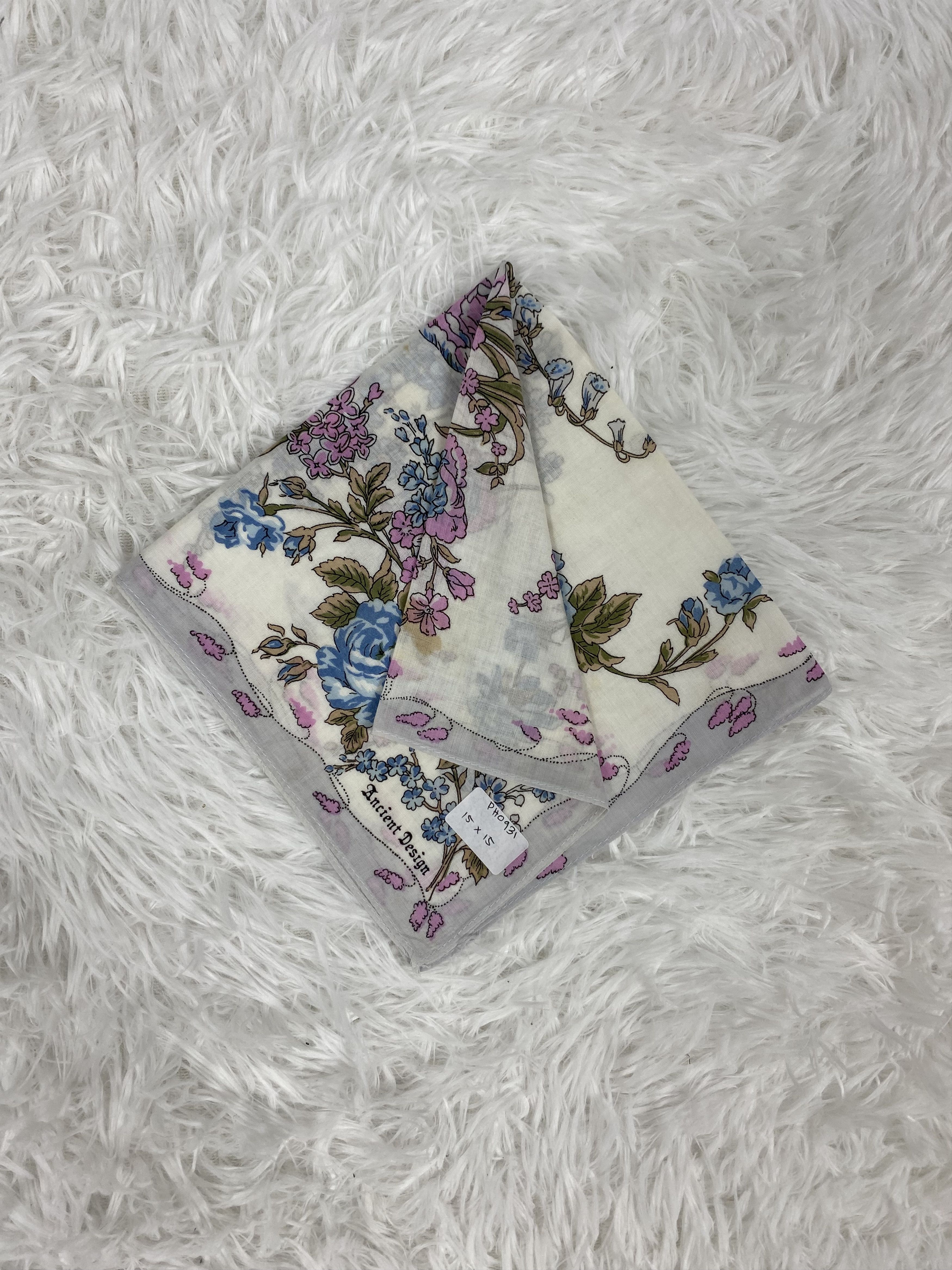 Designer × Vintage Vintage Ancient Design Handkerchief Neckerchief PH0931 Size ONE SIZE - 1 Thumbnail