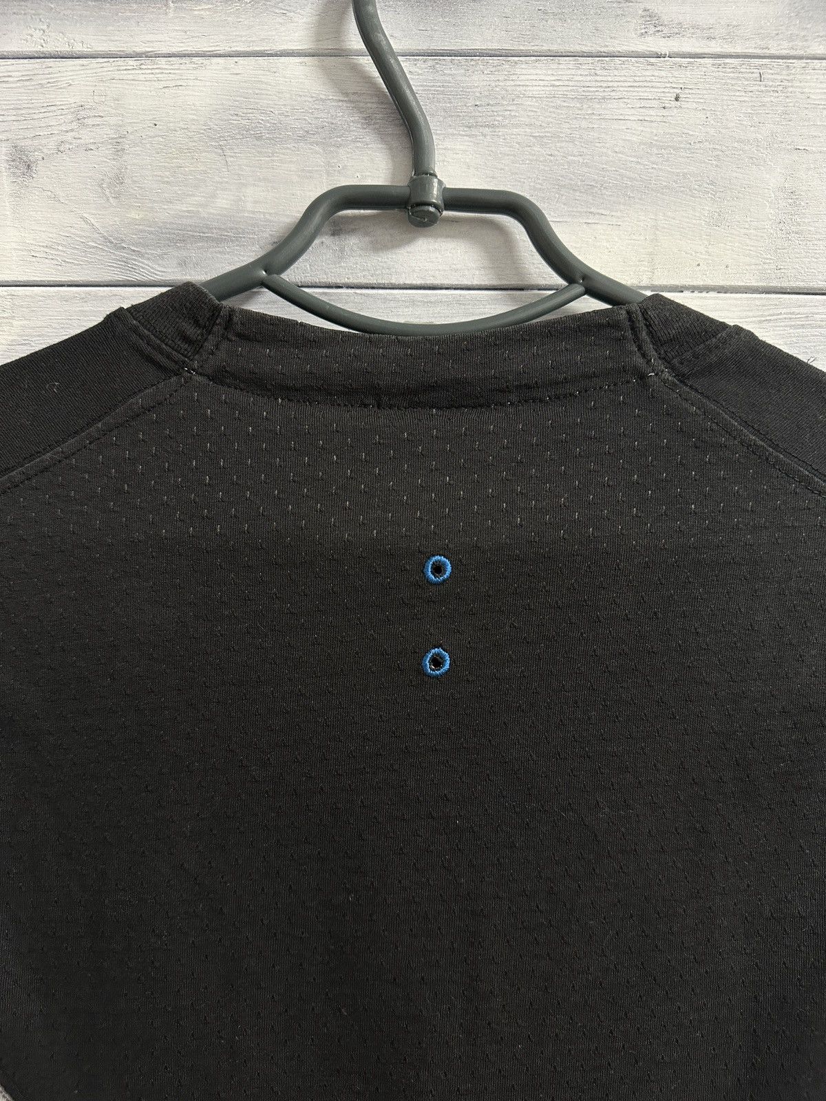 Nike Rare Vintage Tee Nike Training Small Swoosh Drill Y2K Size US S / EU 44-46 / 1 - 5 Thumbnail