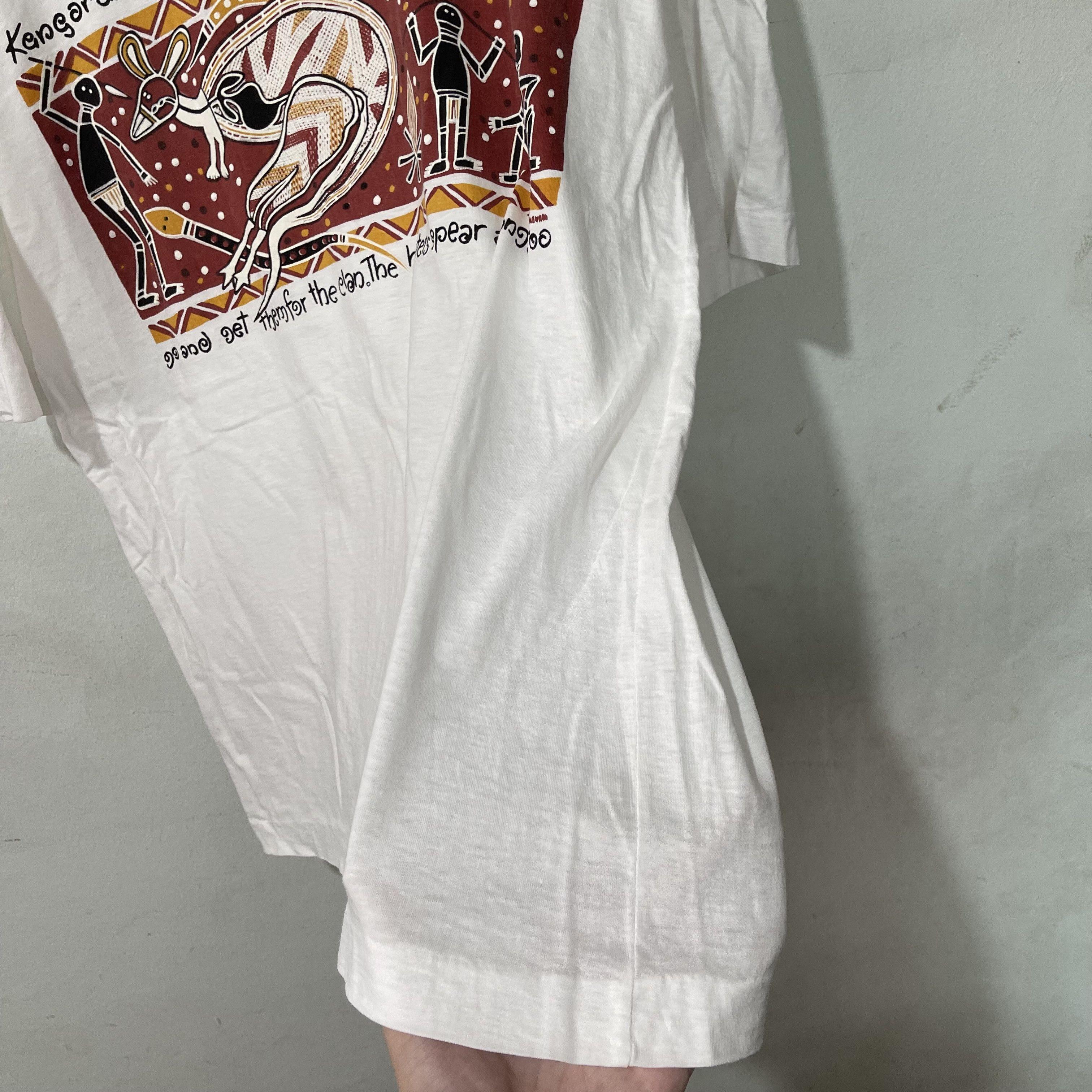 Vintage Vintage 90s Australia Kangaroo Hunting T-Shirt Size US M / EU 48-50 / 2 - 4 Thumbnail