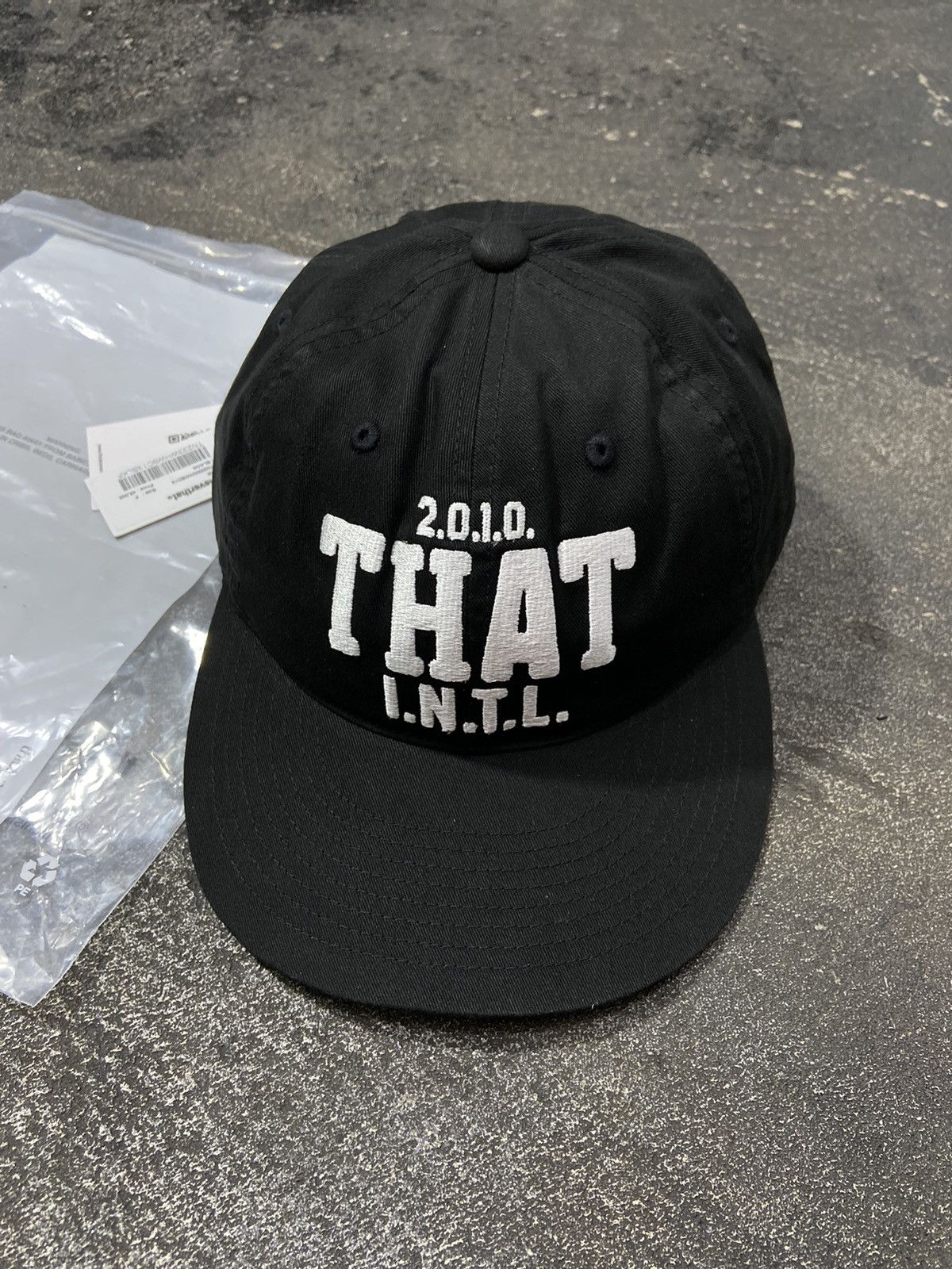 thisisneverthat Thisisneverthat ®️ That Cap Black Size ONE SIZE - 2 Thumbnail