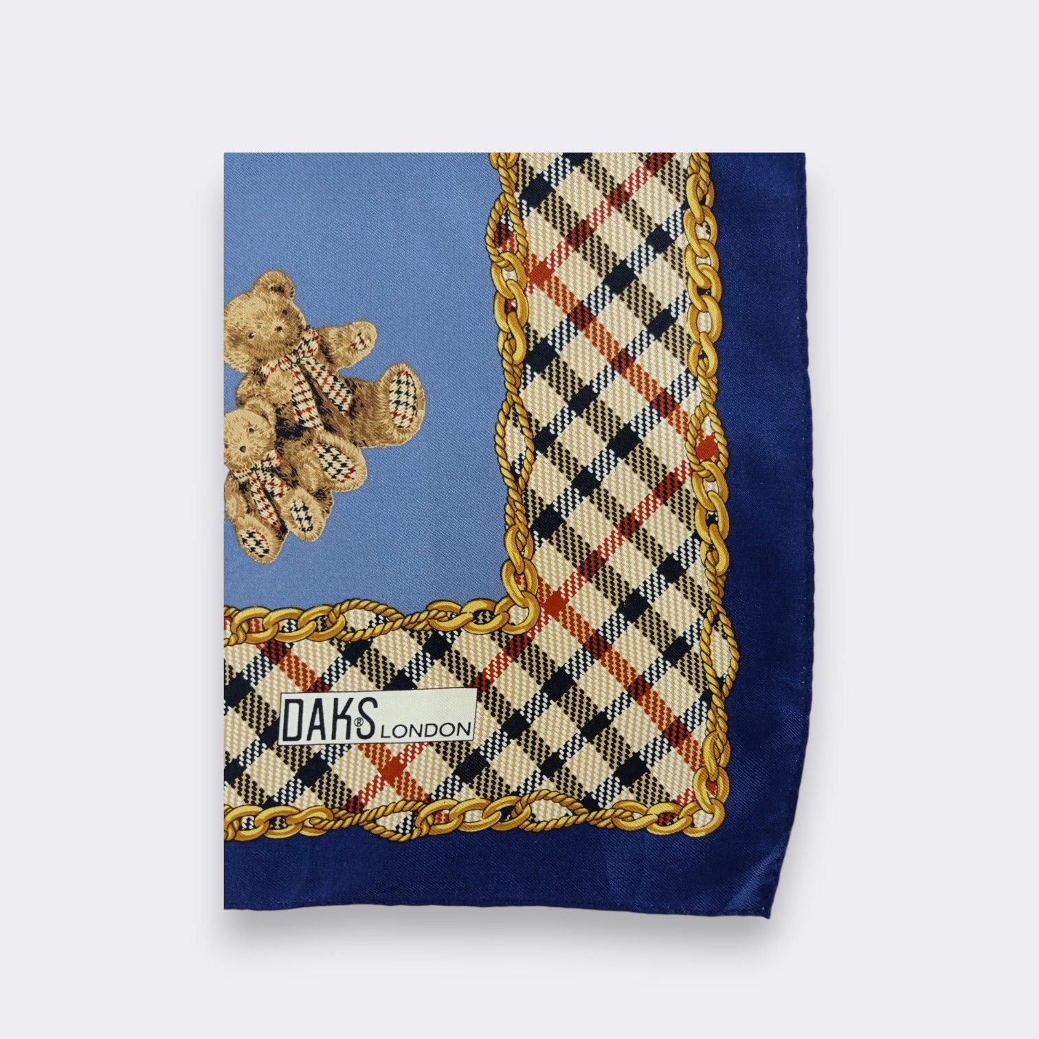 DAKS Vintage Daks London Handkerchief Neckerchief Bandana H124E Size ONE SIZE - 3 Thumbnail
