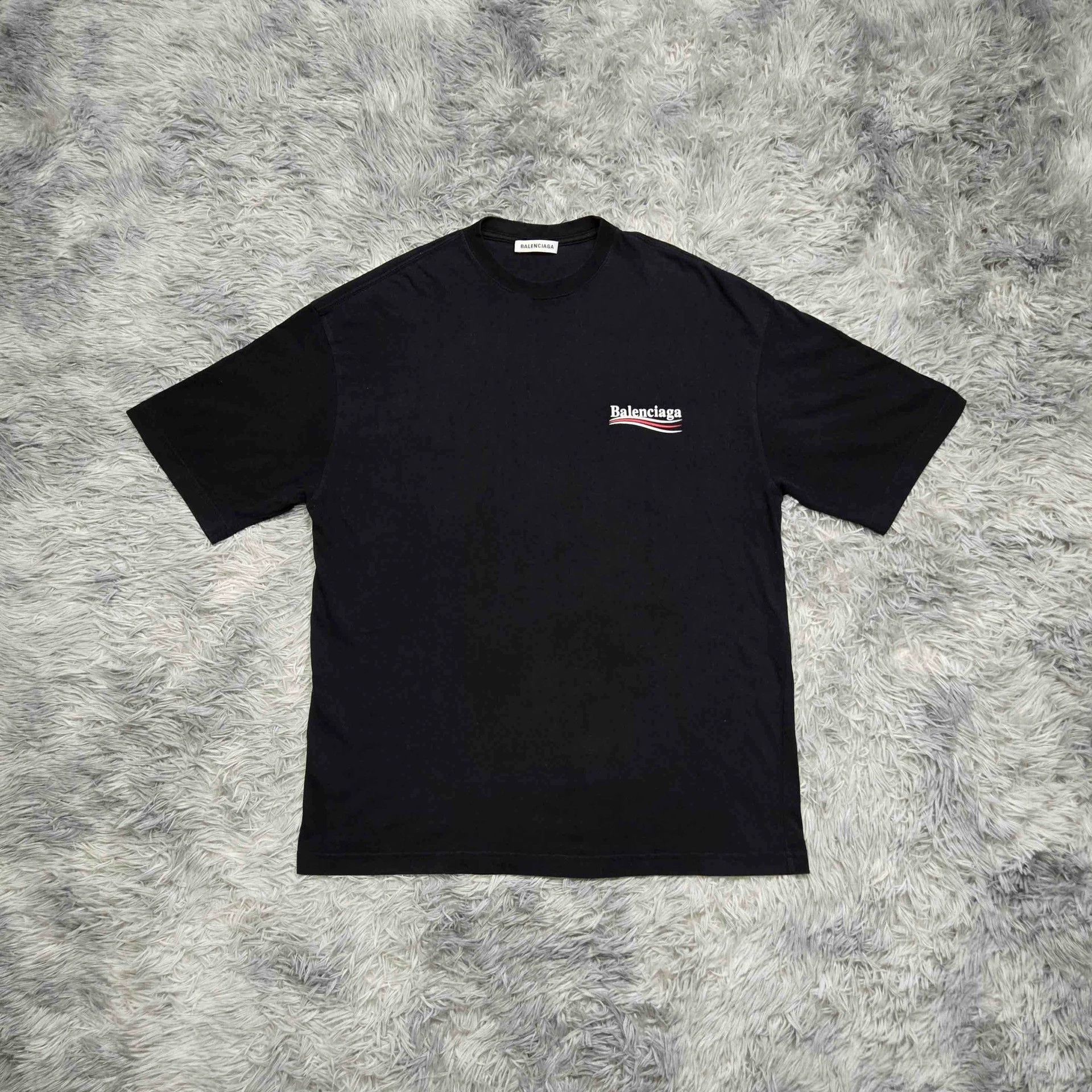 balenciaga short sleeve graphic t-shirt