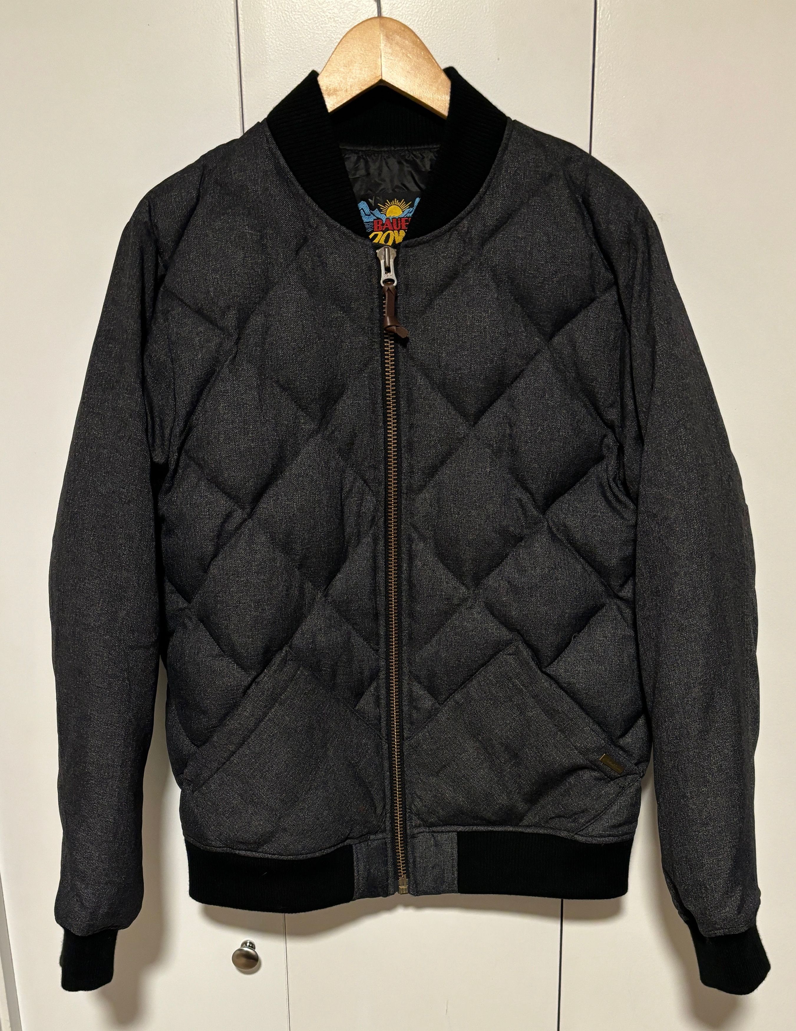 image of Eddie Bauer Grey 1936 Skyliner Down Bomber Jacket - Medium in Charcoal, Men's