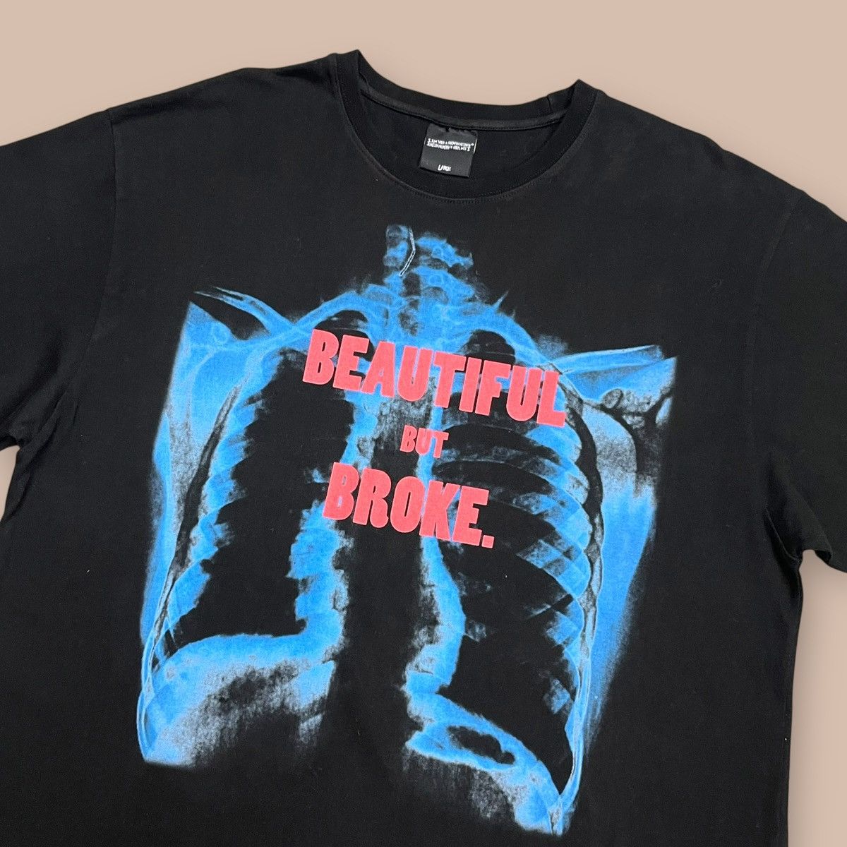I Am Not A Human Being I Am not a Human Being "X-Ray" Tee Size US XL / EU 56 / 4 - 3 Thumbnail