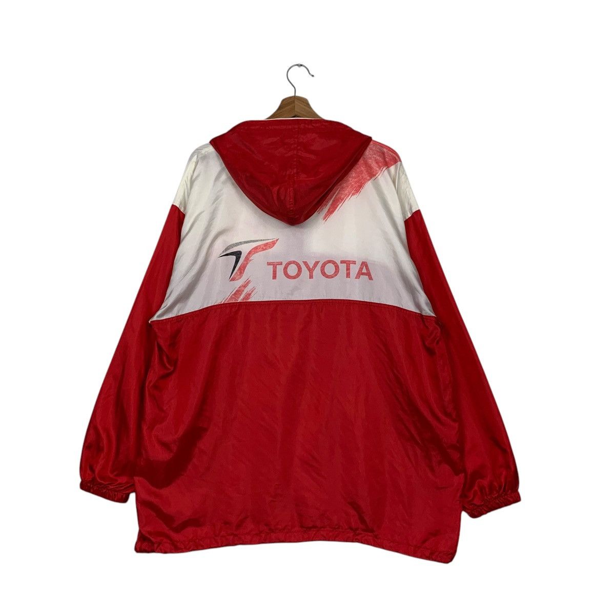 Japanese Brand TOYOTA Big Logo Anorak Jacket Windbreaker #2541-C115 Size US XL / EU 56 / 4 - 1 Thumbnail