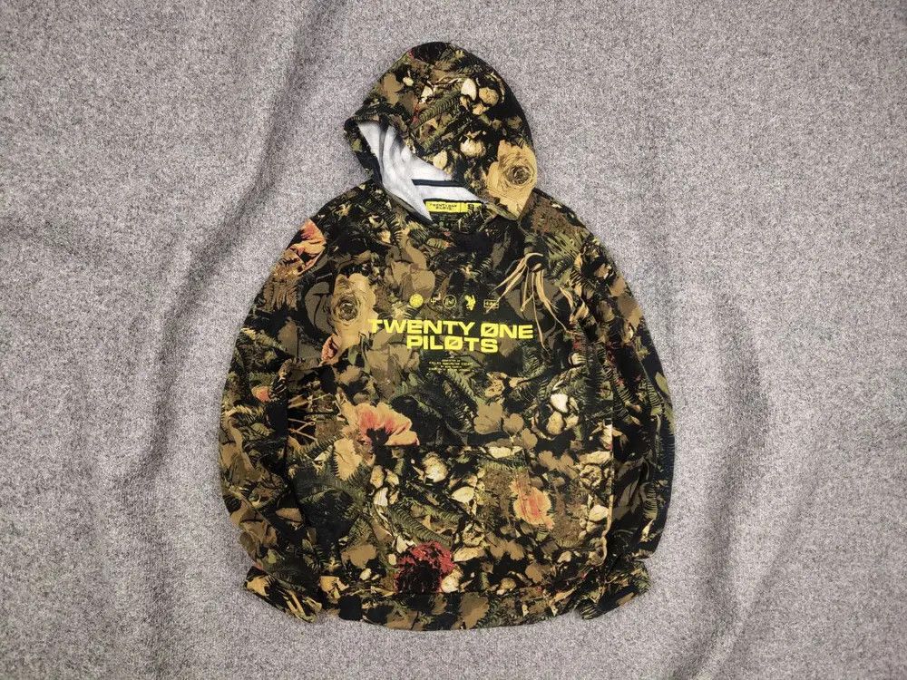 Vintage Twenty One Pilots Band Logo Camo Floral Green Hoodie