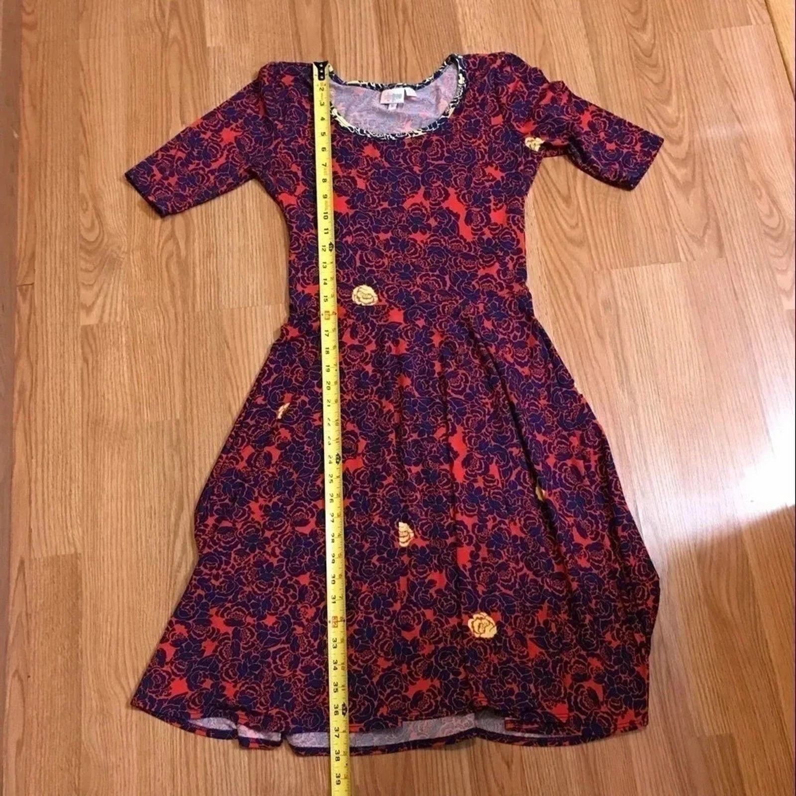 Other Lularoe S Limited Edition Unicorn Red Floral Nicole dress Size S / US 4 / IT 40 - 8 Thumbnail