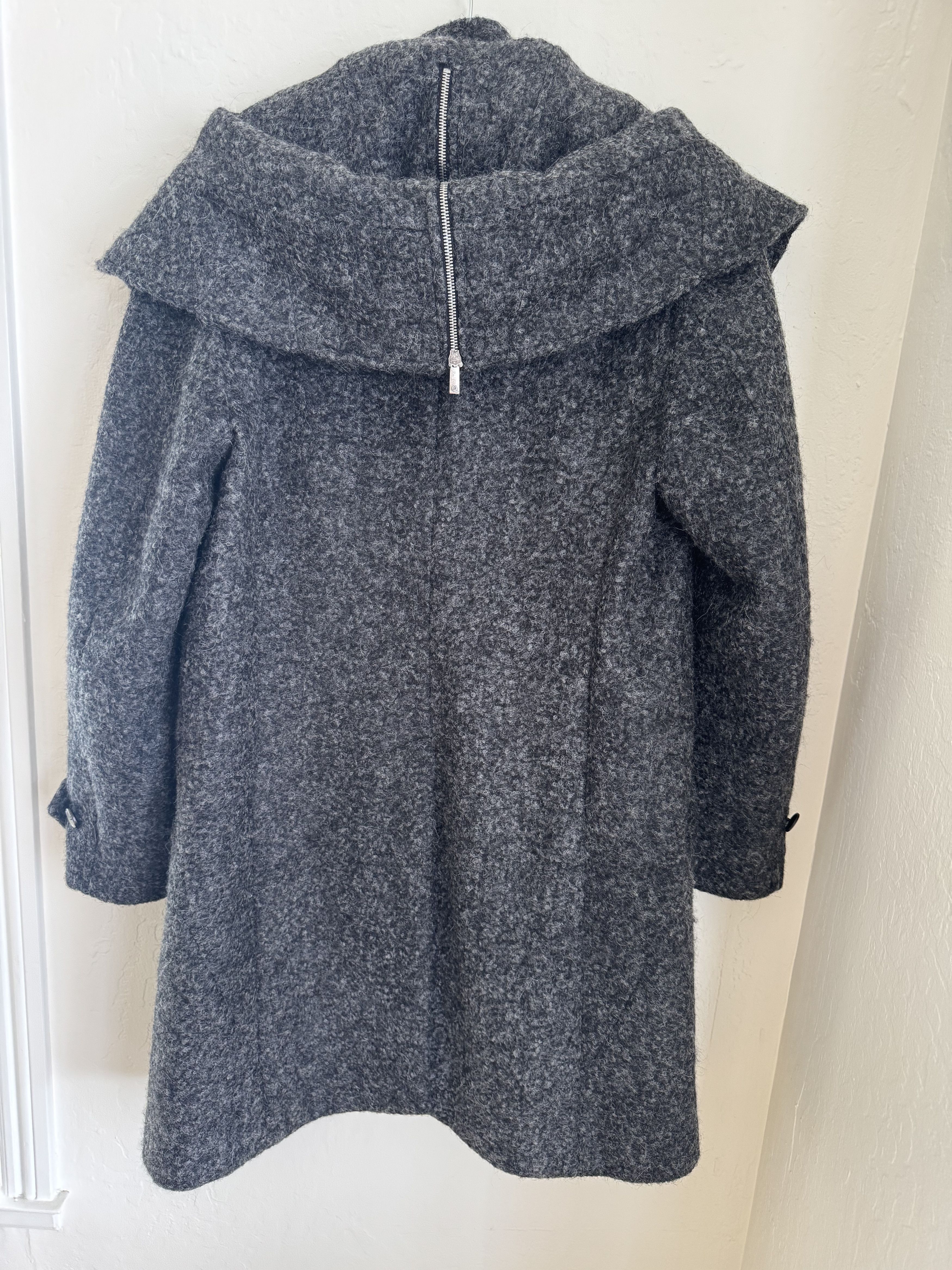 Alexander McQueen Alexander McQueen Toggle Coat Fall 2010 Size US L / EU 52-54 / 3 - 4 Thumbnail