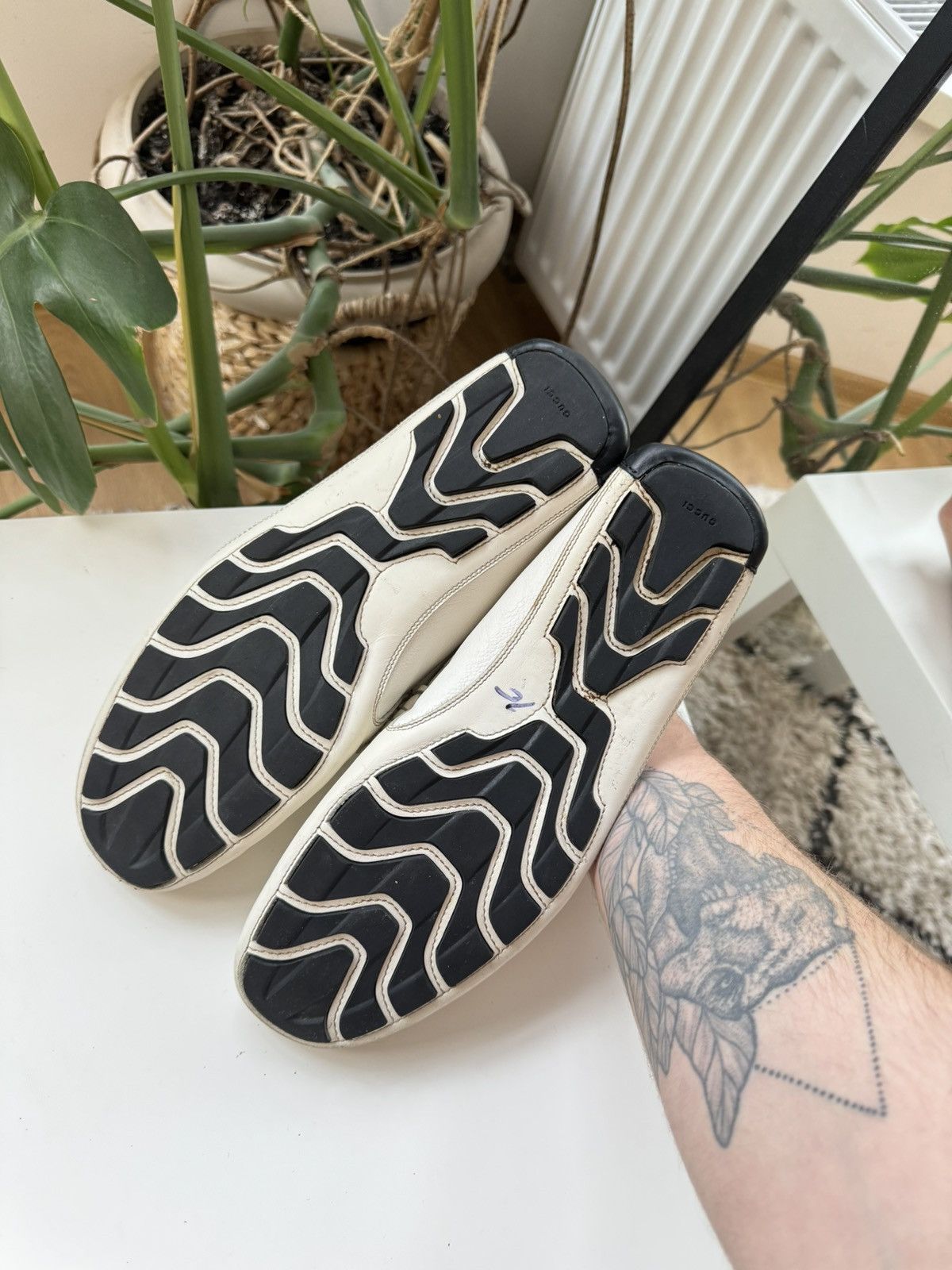 Gucci Gucci flats sneakers Size US 9 / EU 42 - 10 Thumbnail
