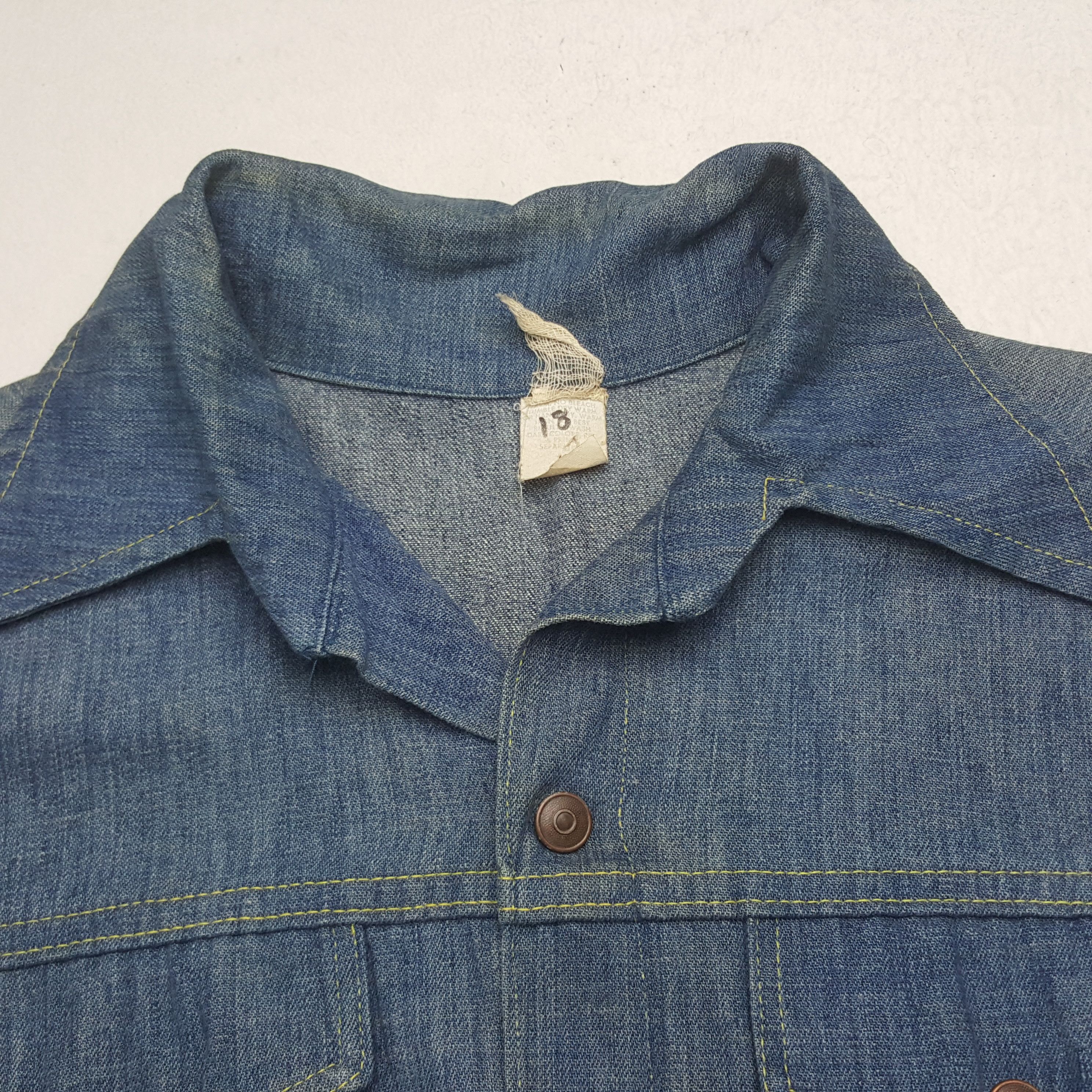 Japanese Brand Vintage Japanese Tiger Patch Denim Jacket Size US M / EU 48-50 / 2 - 5 Thumbnail