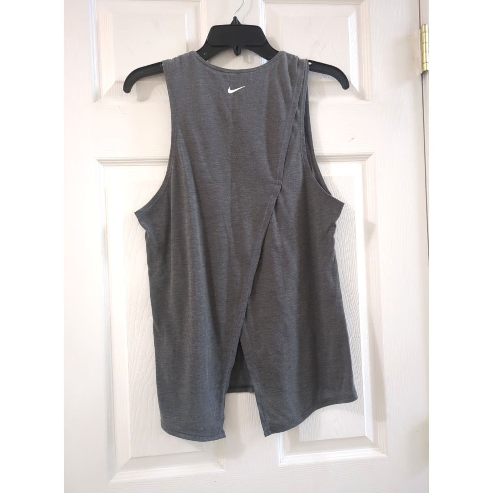 Nike Nike Tank Women's Gray Sleeveless Peace Love Swoosh M Medium Shirt Size M / US 6-8 / IT 42-44 - 4 Thumbnail