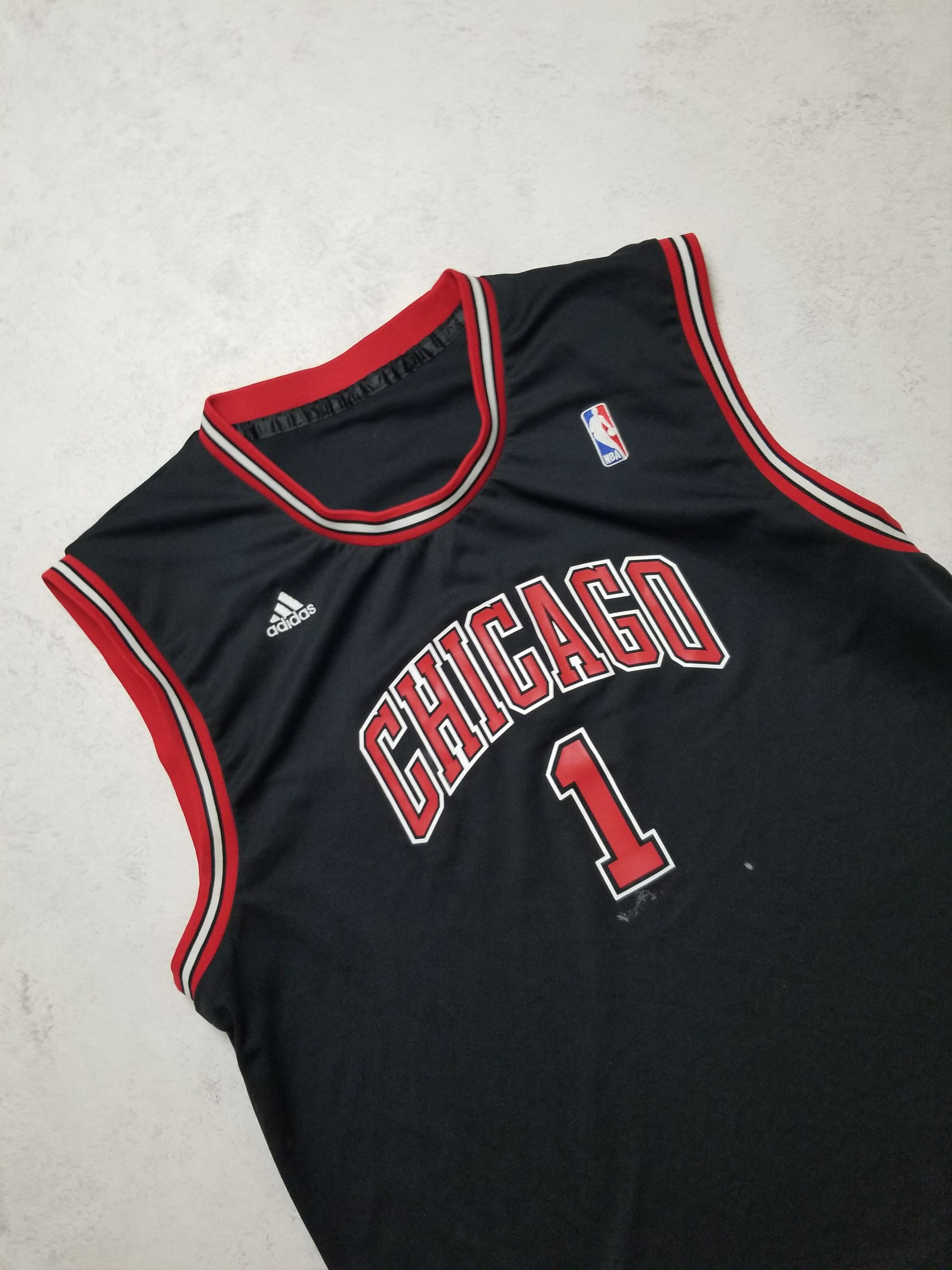 Adidas Derrick Rose #1 Chicago Bulls NBA Basketball Jersey Size US XL / EU 56 / 4 - 14 Thumbnail