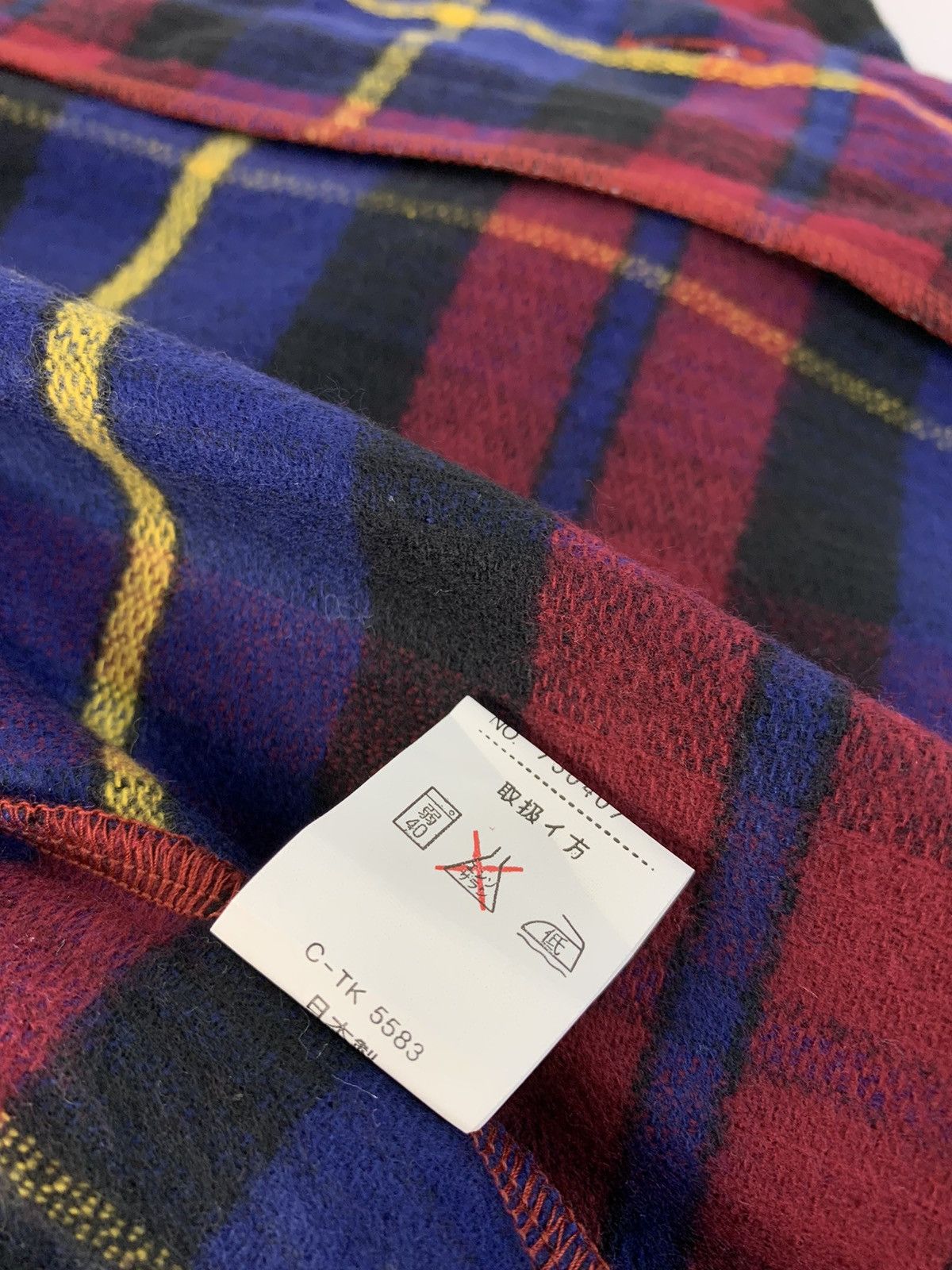 Pierre Balmain Hype Vent Vent Pierre Balmain Paris Flannel Plaid Check Size US L / EU 52-54 / 3 - 10 Thumbnail