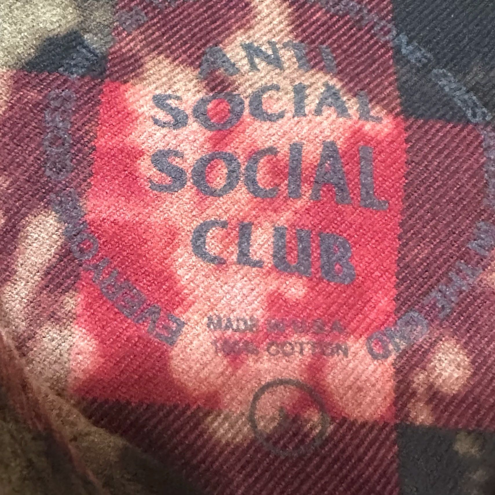 Anti Social Social Club Anti Social Social Club Shirt Button-Up Flannel Mens Large Red Tie Dye Plaid Long Sleeve Collar Down Vintage No Size US L / EU 52-54 / 3 - 6 Thumbnail