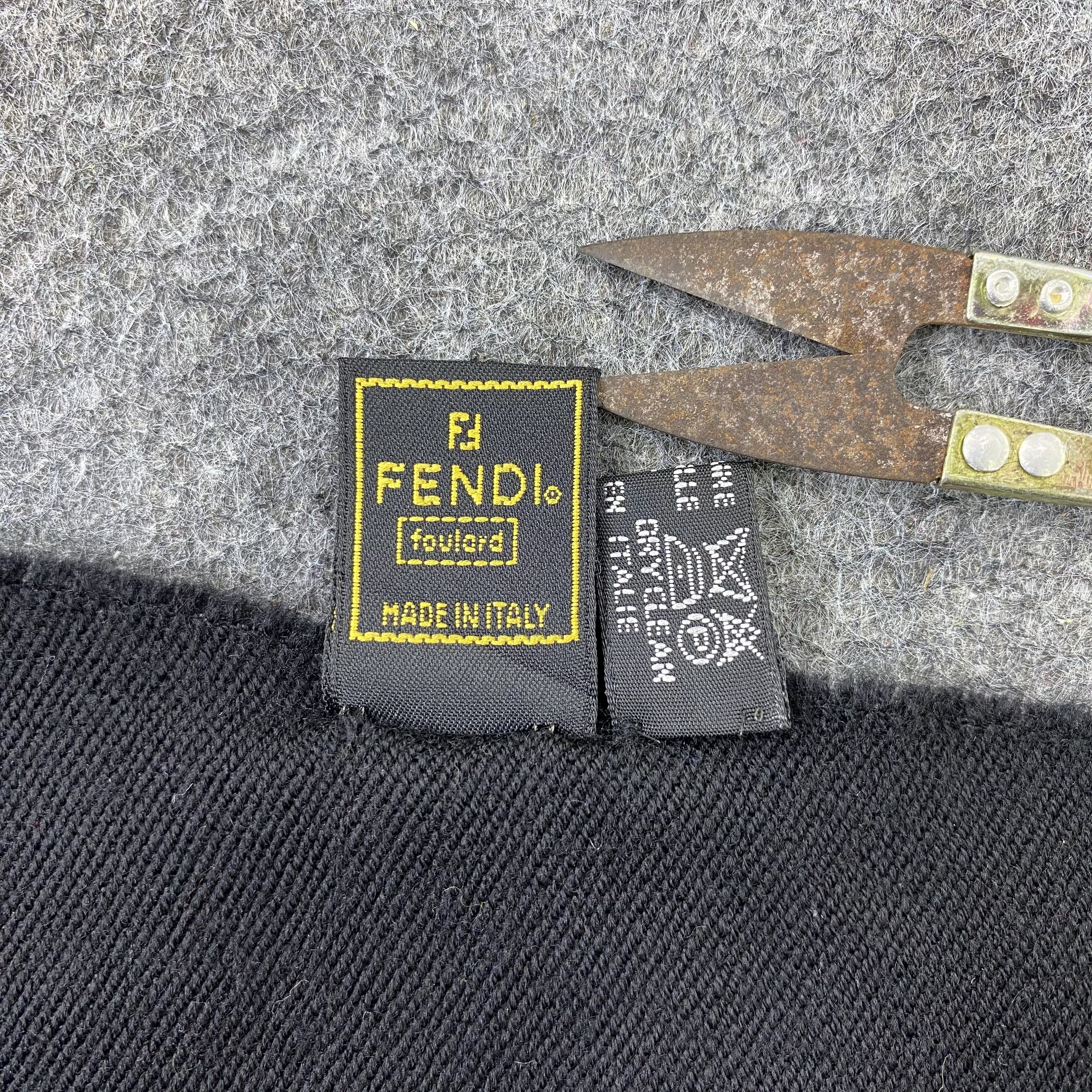 Fendi Fendi Scarf / Muffler / Neckwear-T1505 Size ONE SIZE - 7 Thumbnail