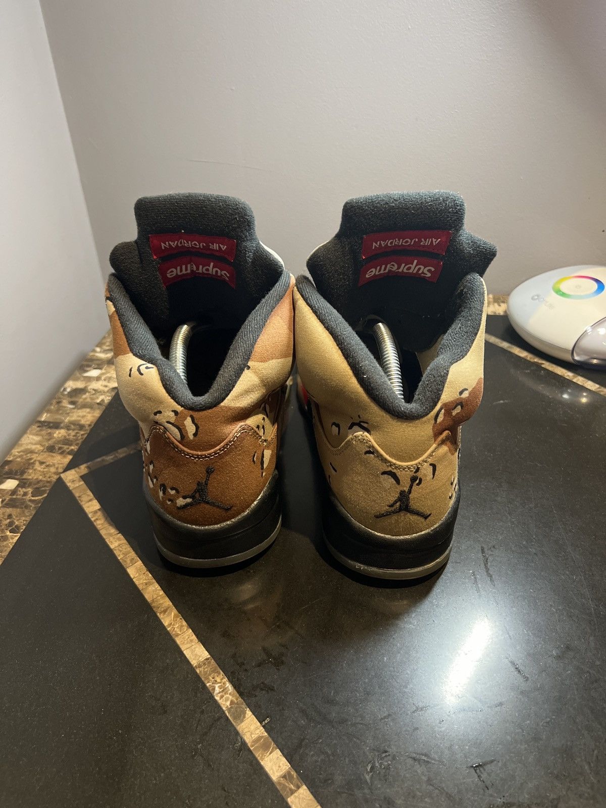 Jordan Brand × Supreme Supreme Jordan 5 Size US 8 / EU 41 - 4 Thumbnail