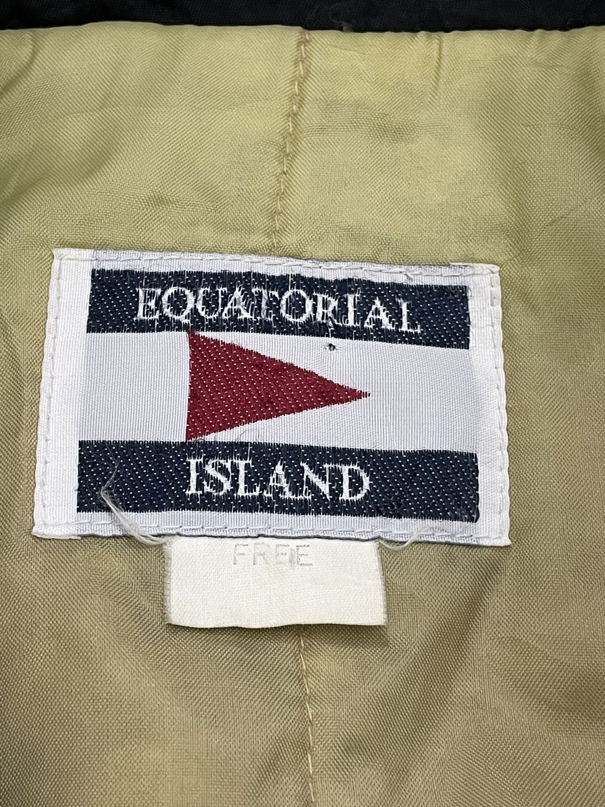 20471120 Vintage Equatorial Relaxation Embroidery Patch Army Style AW Size US XL / EU 56 / 4 - 9 Thumbnail