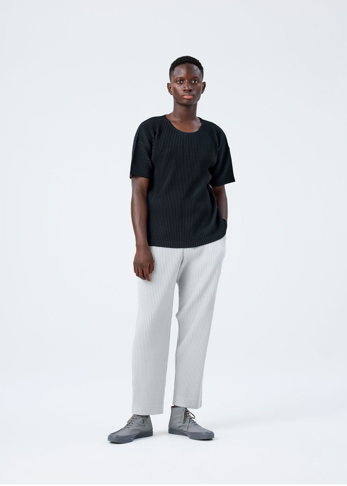 Homme Plisse Issey Miyake Basics Trousers Size US 30 / EU 46 - 2 Thumbnail