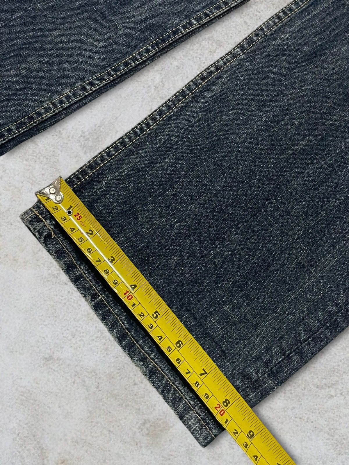 Skull Jeans by an Alchemist Vintage Japanese Skull Cross Printed Distressed Washed Jeans Size US 32 / EU 48 - 16 Thumbnail