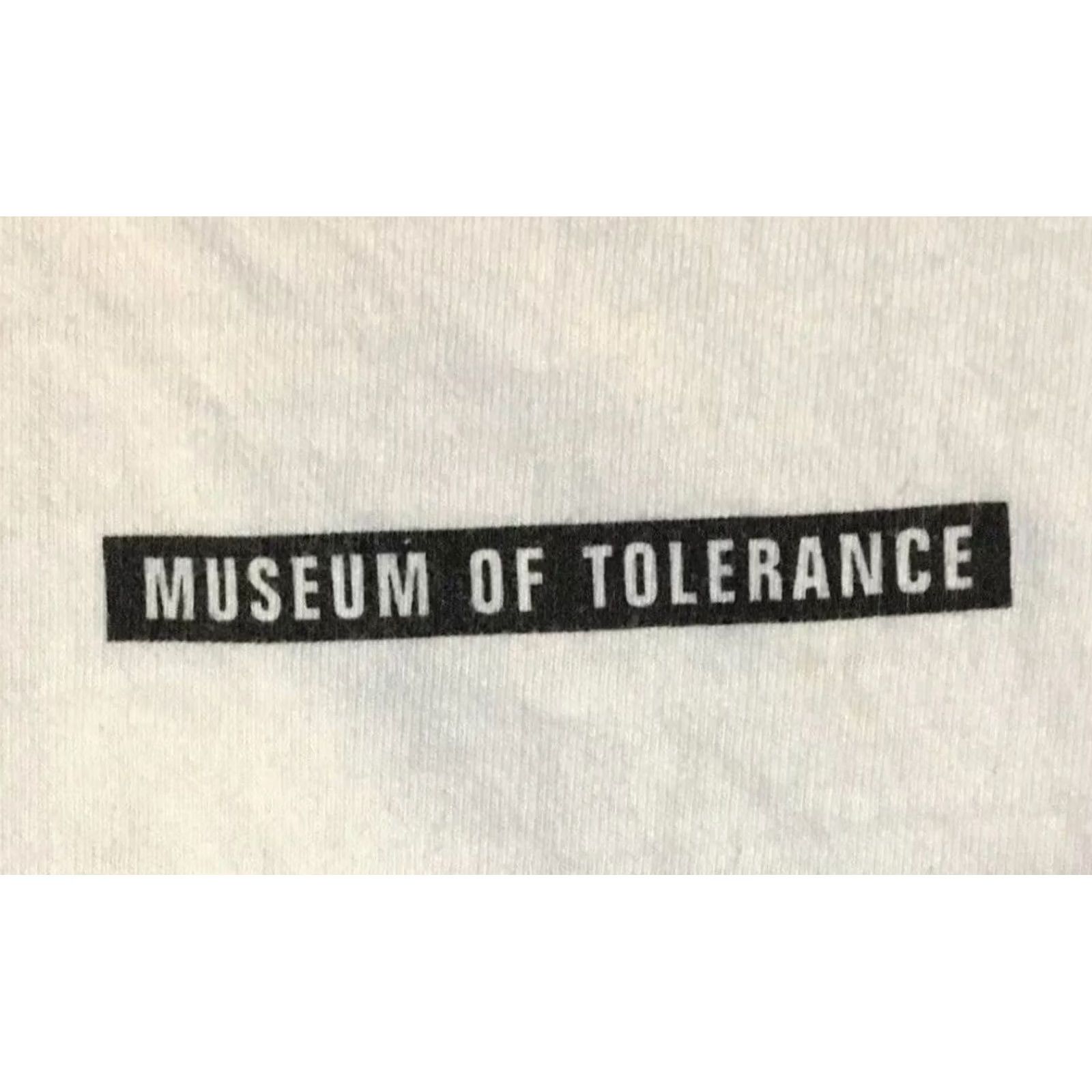 Vintage VINTAGE 90s Museum Of Tolerance Shirt XL White Grunge Kindness Friendship 80s 90s Retro Rock Casual Men Shirt XL White Nike? Size US XL / EU 56 / 4 - 4 Thumbnail