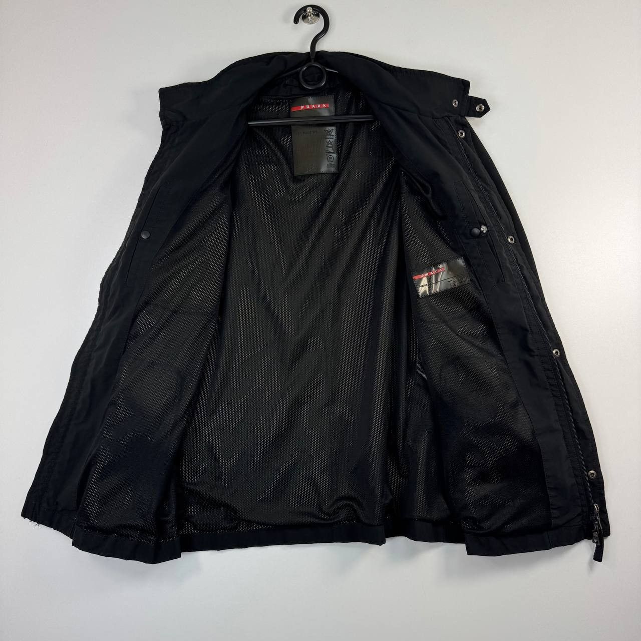 Prada Prada Sport SGV848 Black Jacket Full Zip Nylon Mens Size L Size US L / EU 52-54 / 3 - 6 Thumbnail