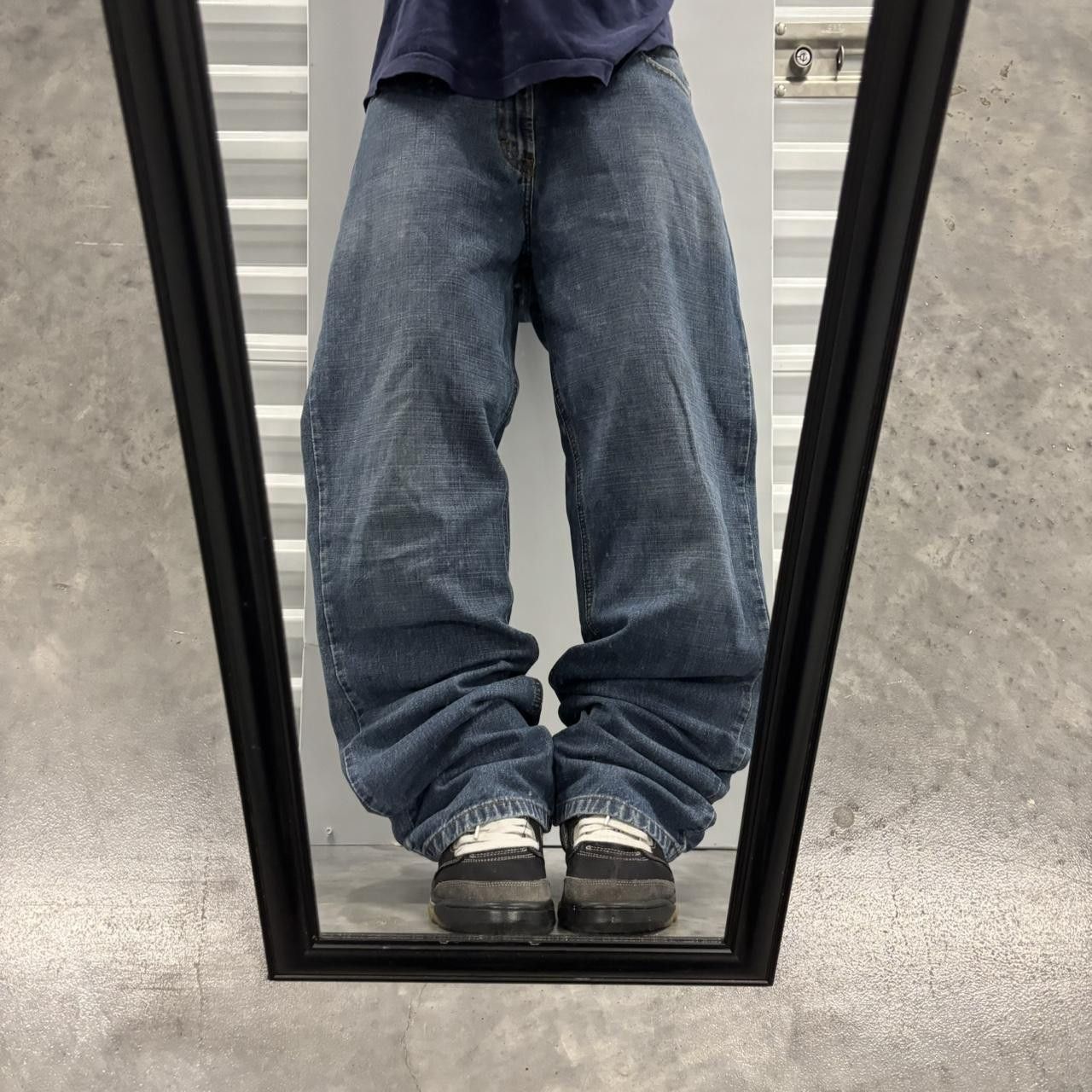 Japanese Brand × Vintage Crazy Vintage Y2K/2000s Grunge Dark Wash Essential Denim Jeans! Size US 32 / EU 48 - 1 Thumbnail