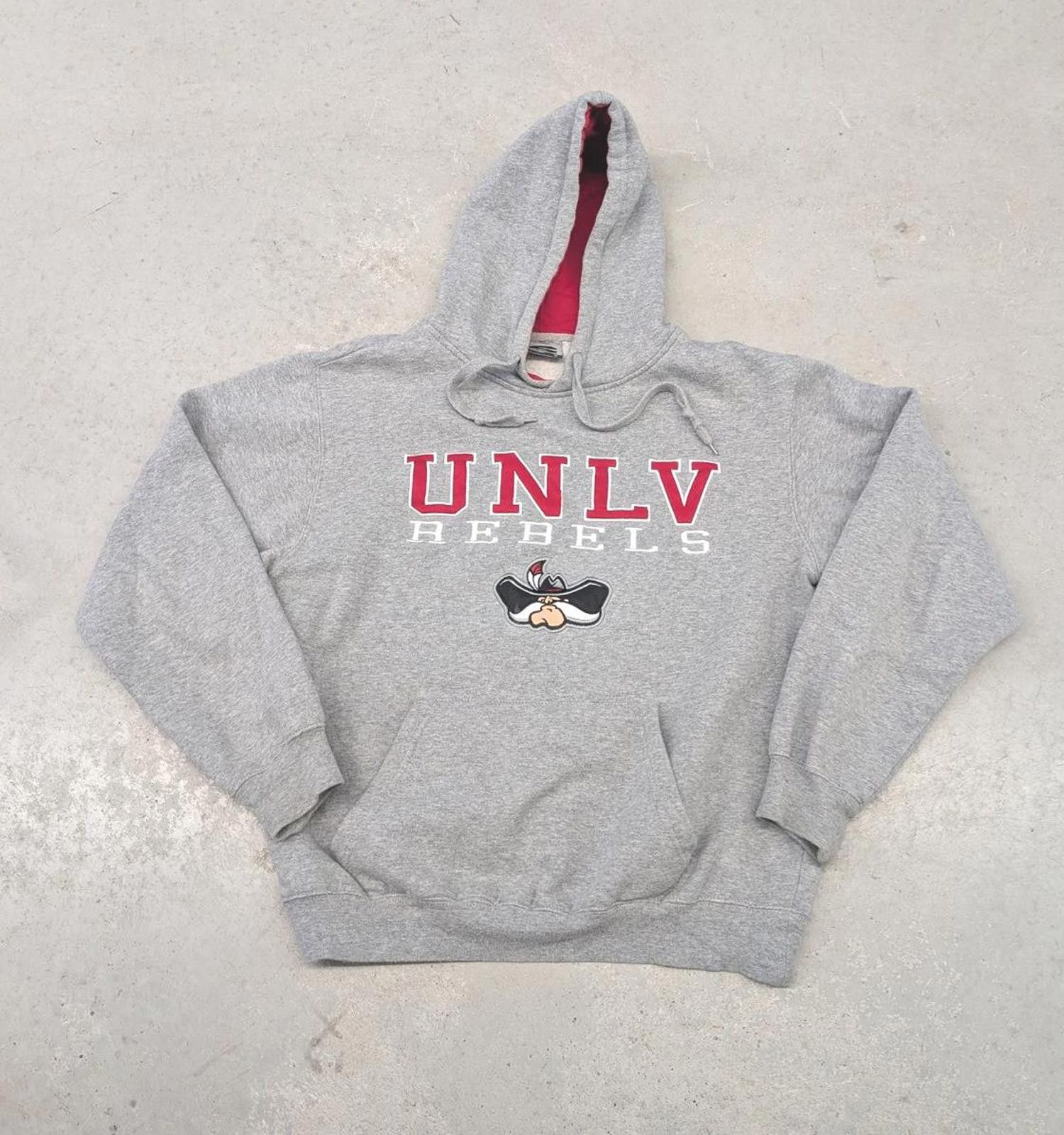 NCAA Y2K UNLV Rebels NCAA Gray and Red Hoodie Size US M / EU 48-50 / 2 - 1 Thumbnail