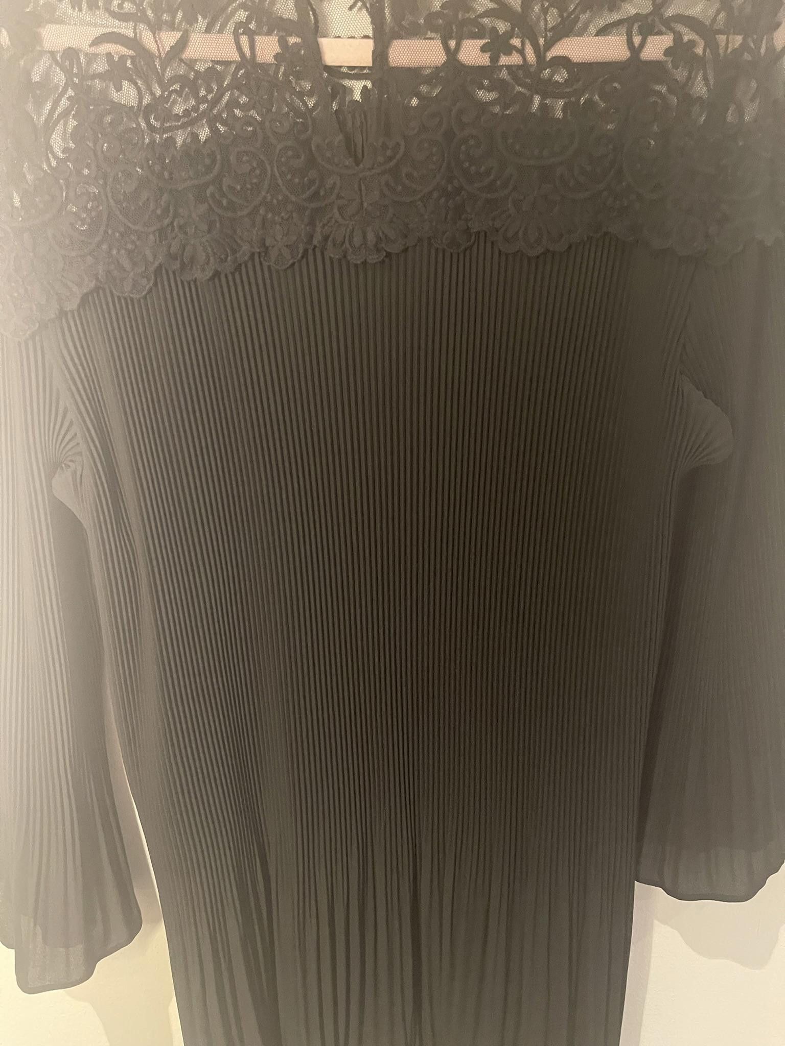 Hein Gericke Beautiful Heine Blouse, with lace bodice Size M / US 6-8 / IT 42-44 - 7 Thumbnail