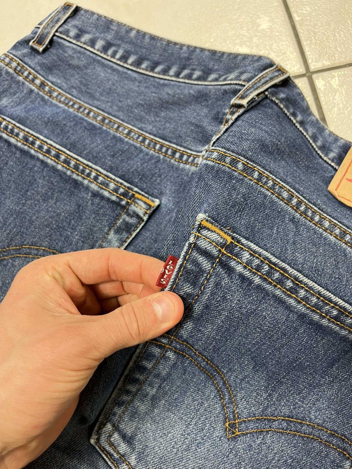 Levi's × Vintage Vintage Levi’s 523 dark washed distressed denim jeans pants Size US 34 / EU 50 - 21 Thumbnail