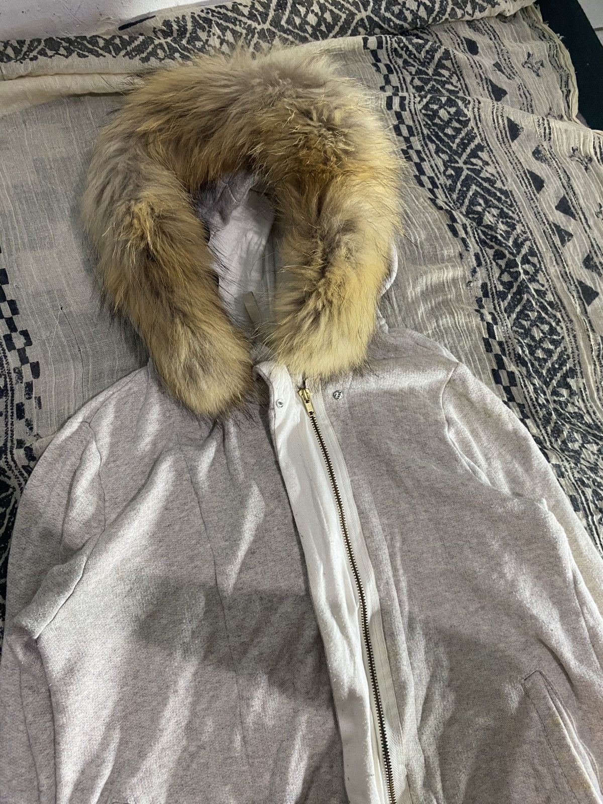 Le Grande Bleu (L.G.B.) Japanese unknwn faux Fur assymmetric punk hoodie Size US S / EU 44-46 / 1 - 5 Thumbnail