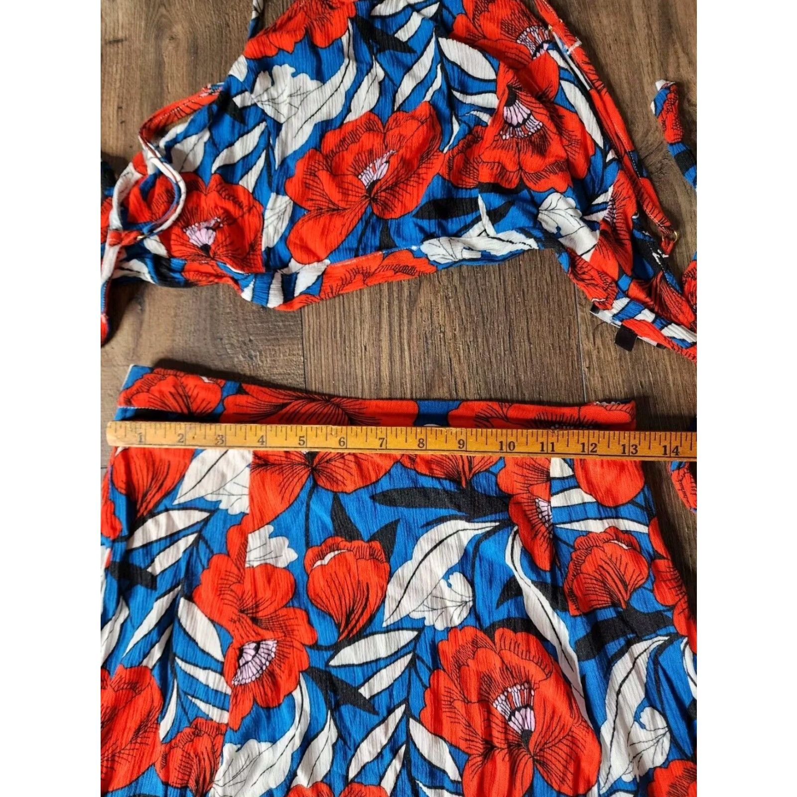 Lulus Lulus Tropical Red Floral Maxi Skirt Set for Women Size Small Size 28" / US 6 / IT 42 - 3 Thumbnail
