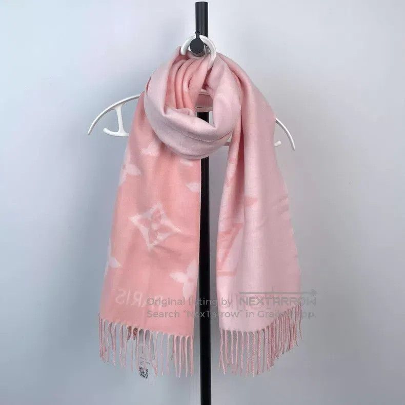 Louis Vuitton Louis Vuitton Cashmere scarf Size ONE SIZE - 1 Thumbnail
